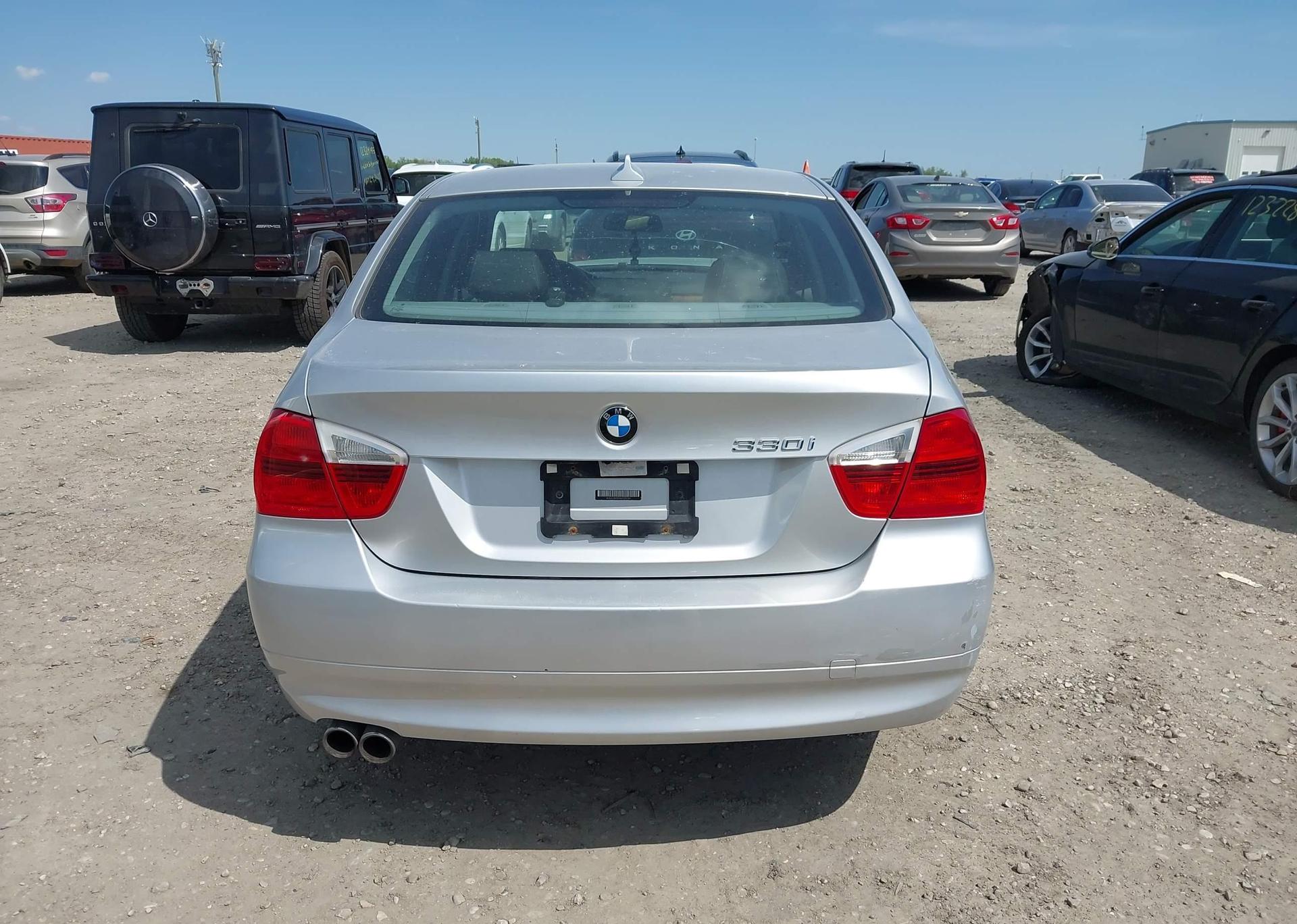 2006 BMW 330 I