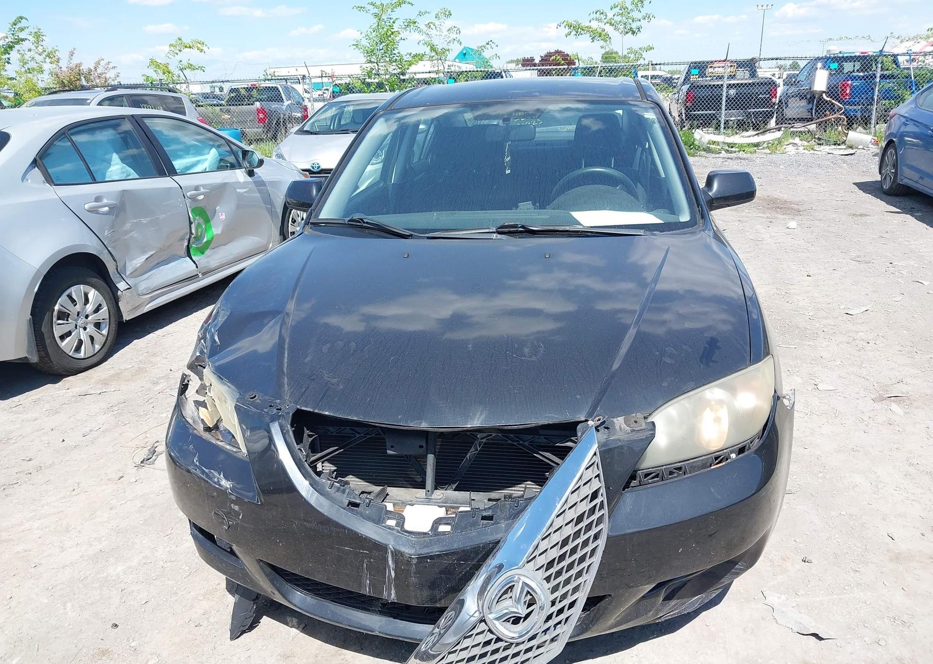 2006 MAZDA 3 I