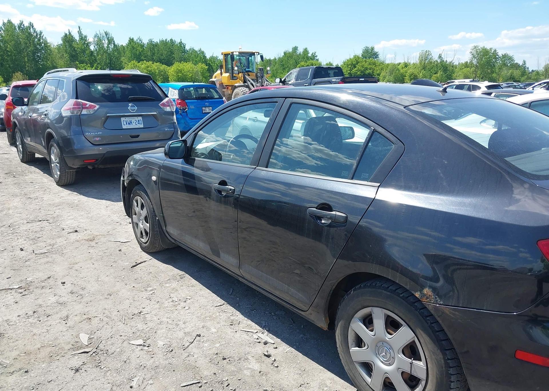 2006 MAZDA 3 I
