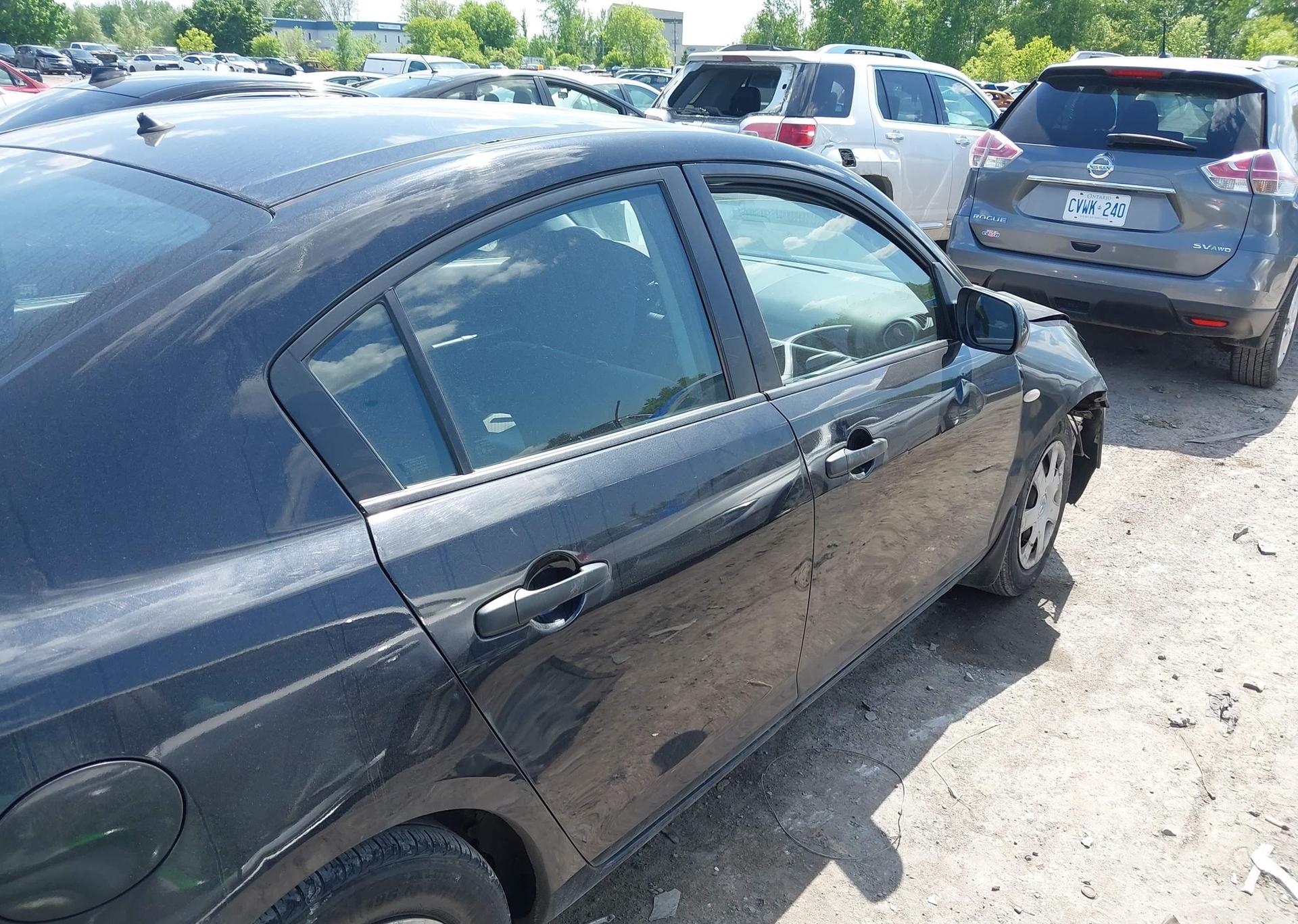 2006 MAZDA 3 I