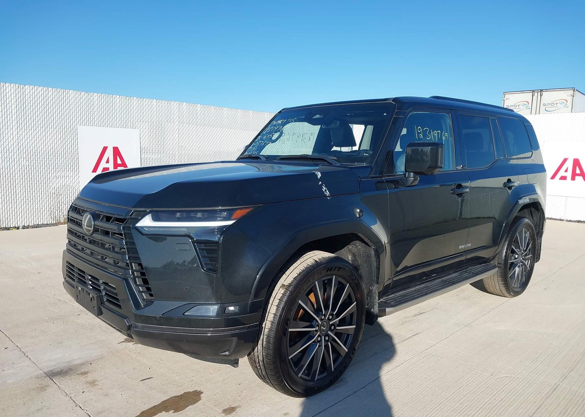 2025 LEXUS GX 550