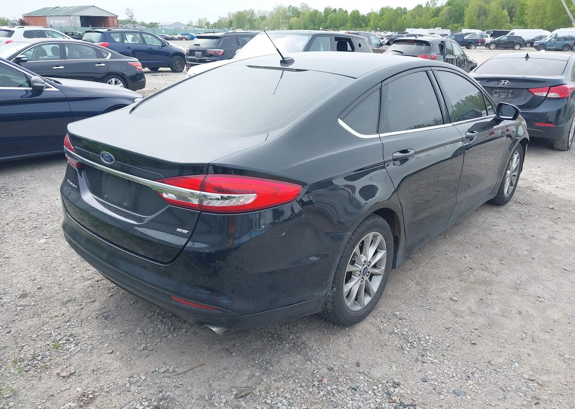 2017 FORD FUSION SE