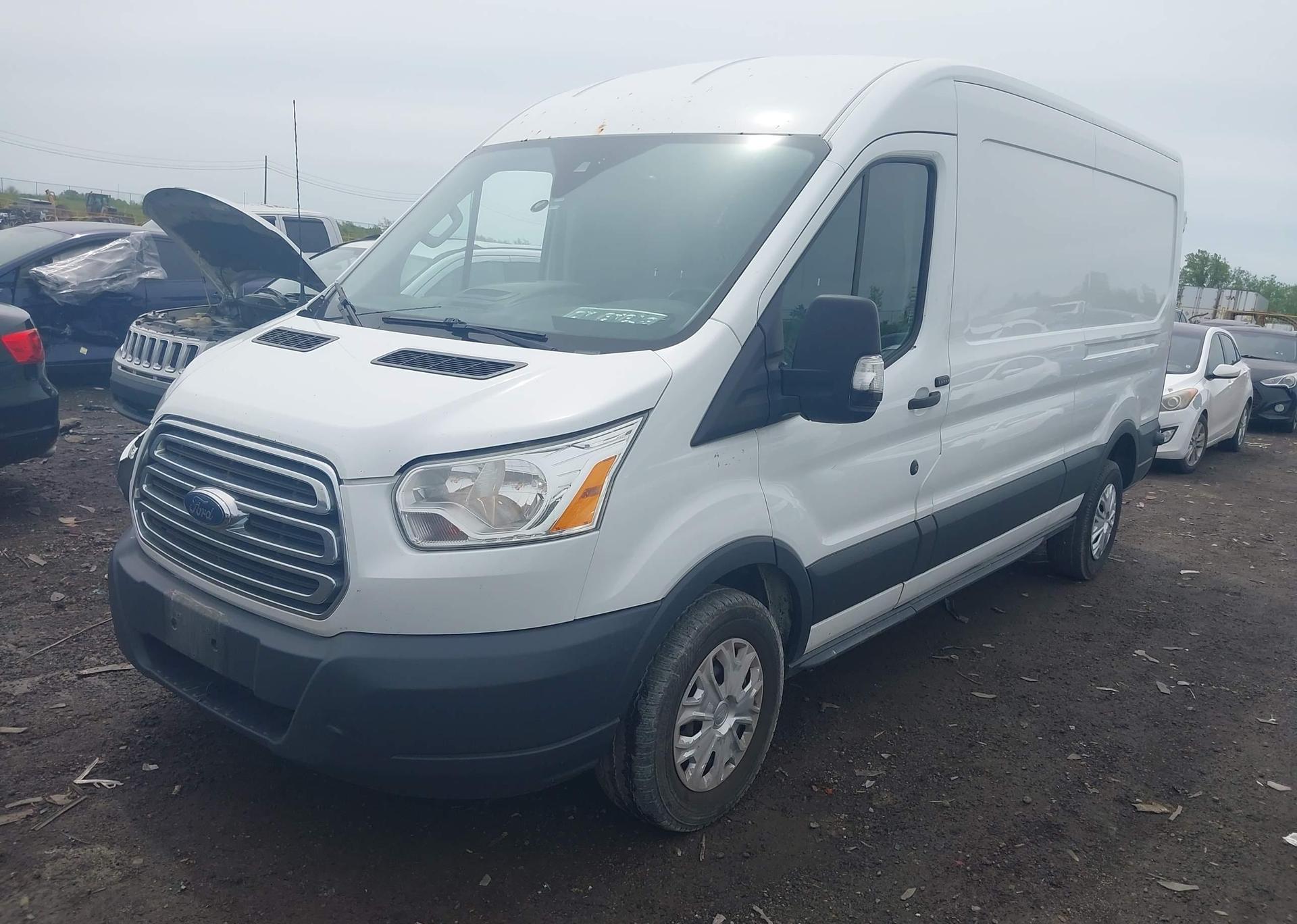 2016 FORD transit t-250