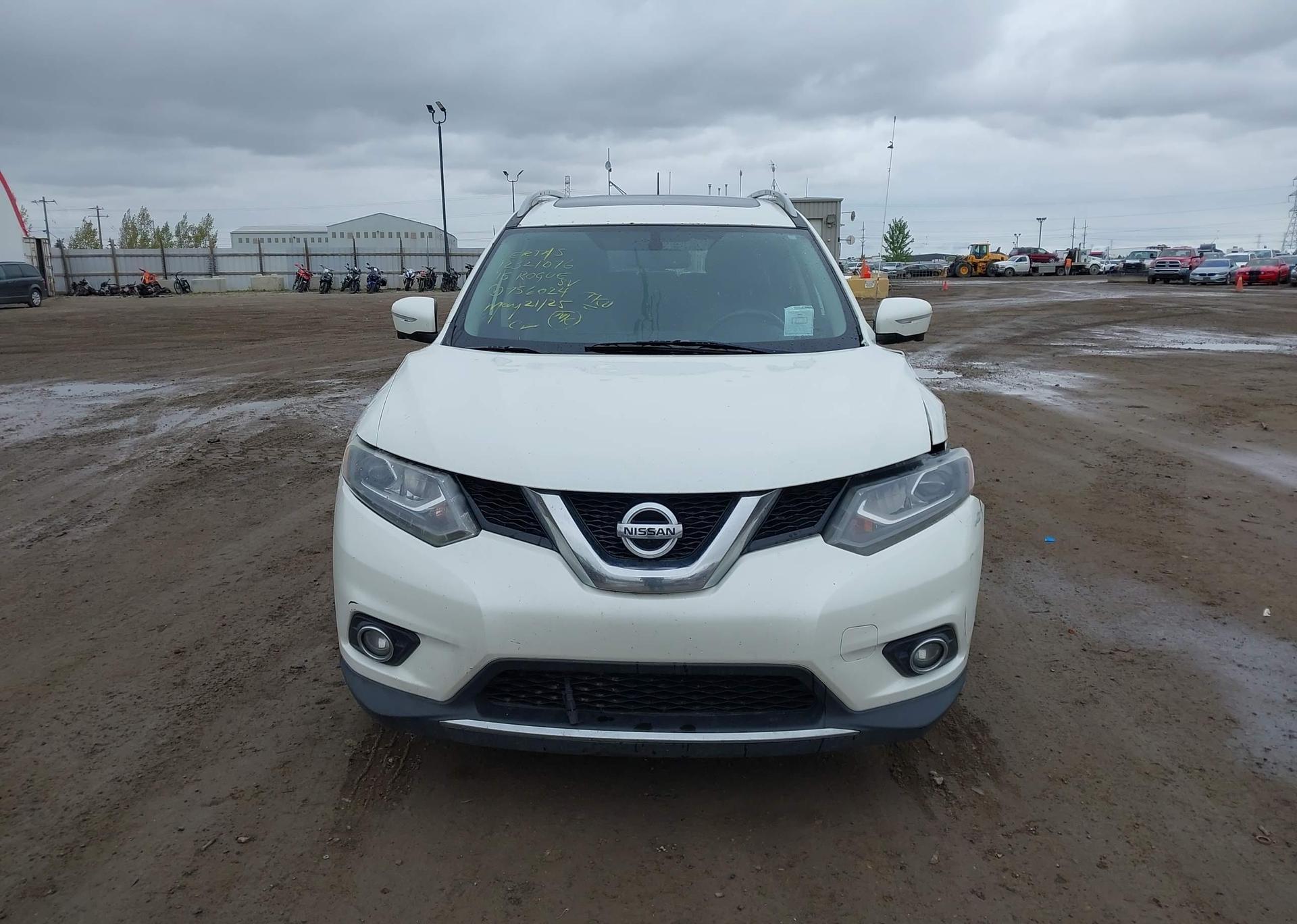 2015 NISSAN ROGUE S