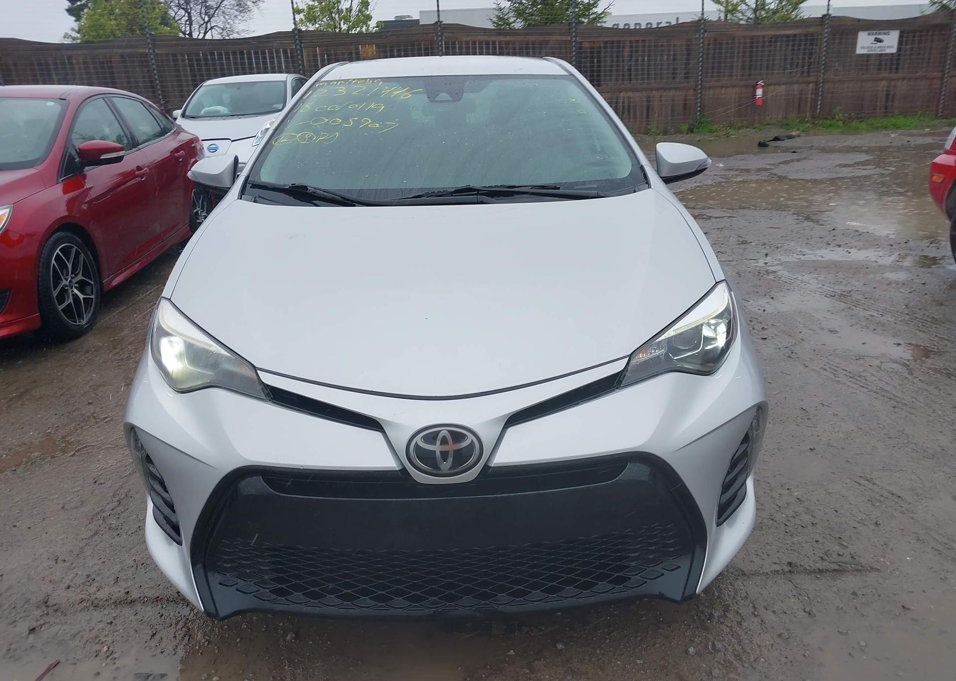 2018 TOYOTA COROLLA CE