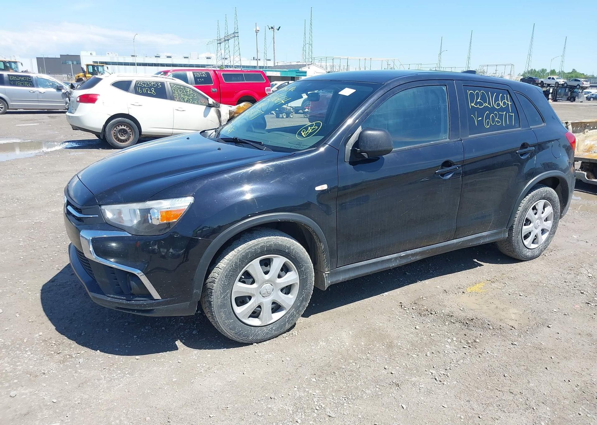 2018 MITSUBISHI RVR