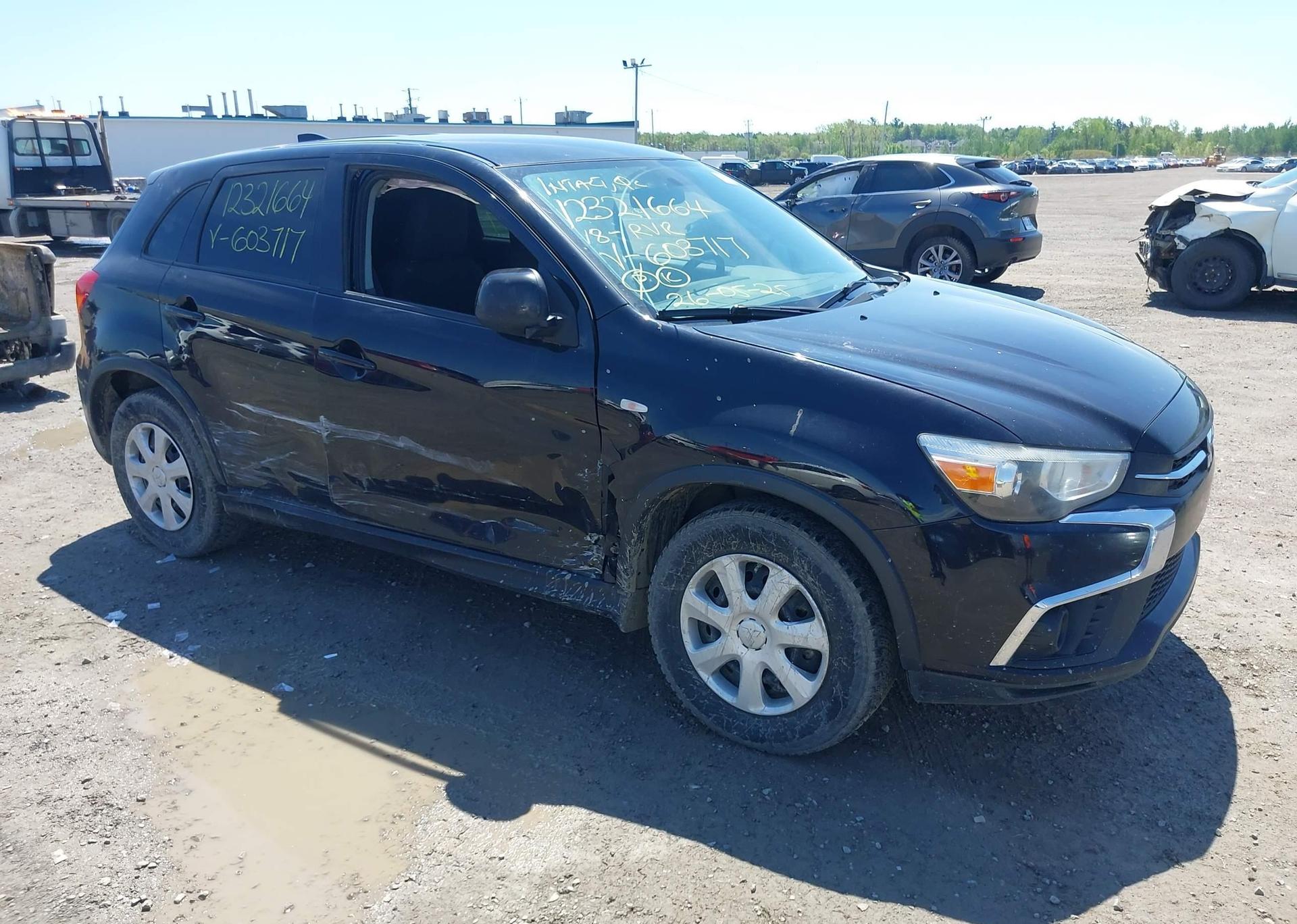 2018 MITSUBISHI RVR