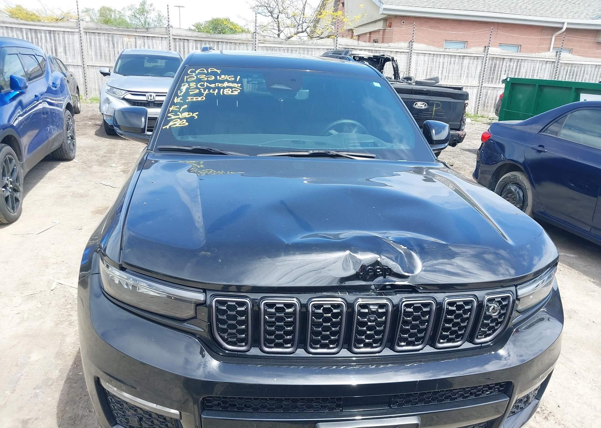 2023 JEEP GRAND CHEROKEE L SUMMIT