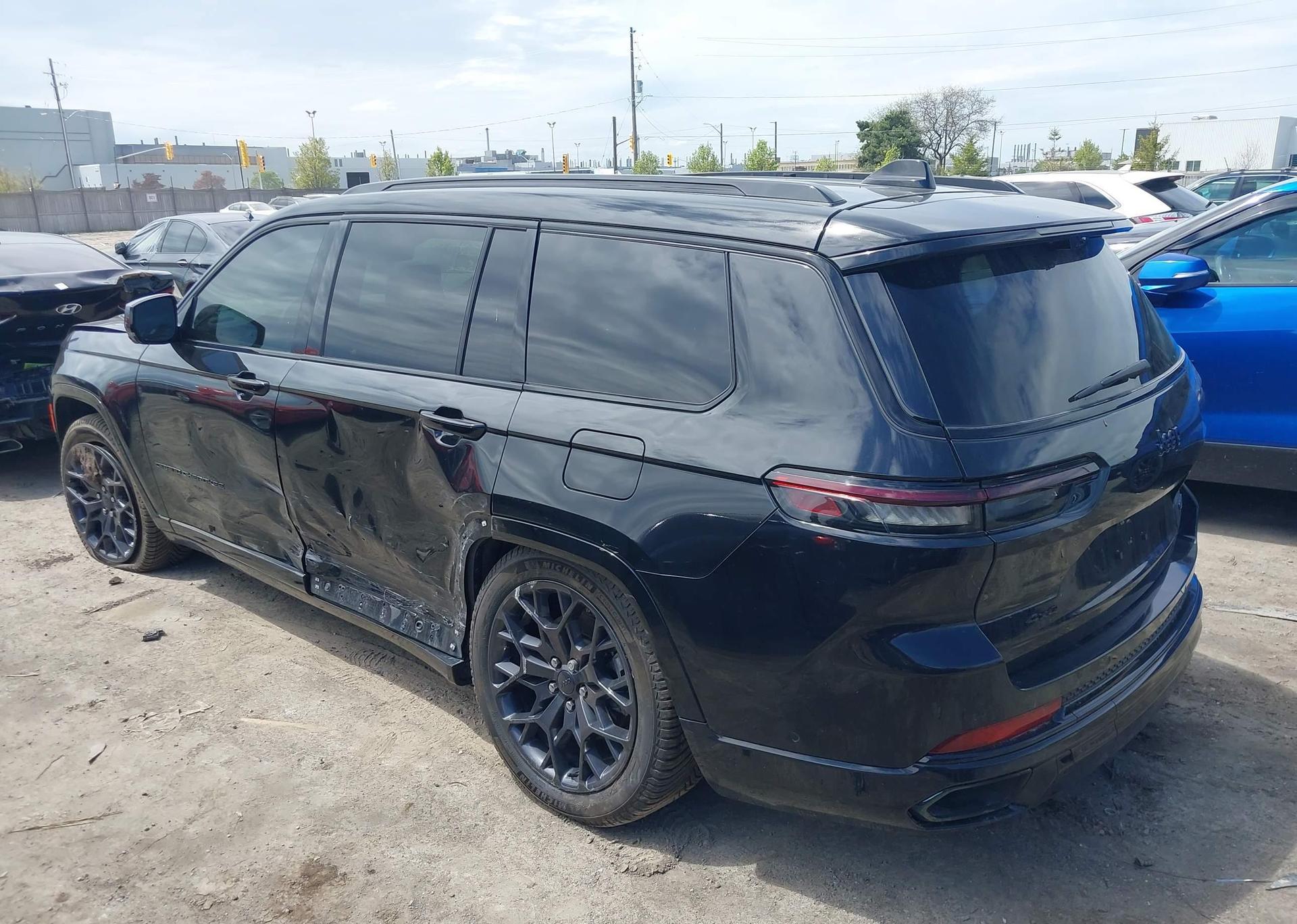 2023 JEEP GRAND CHEROKEE L SUMMIT