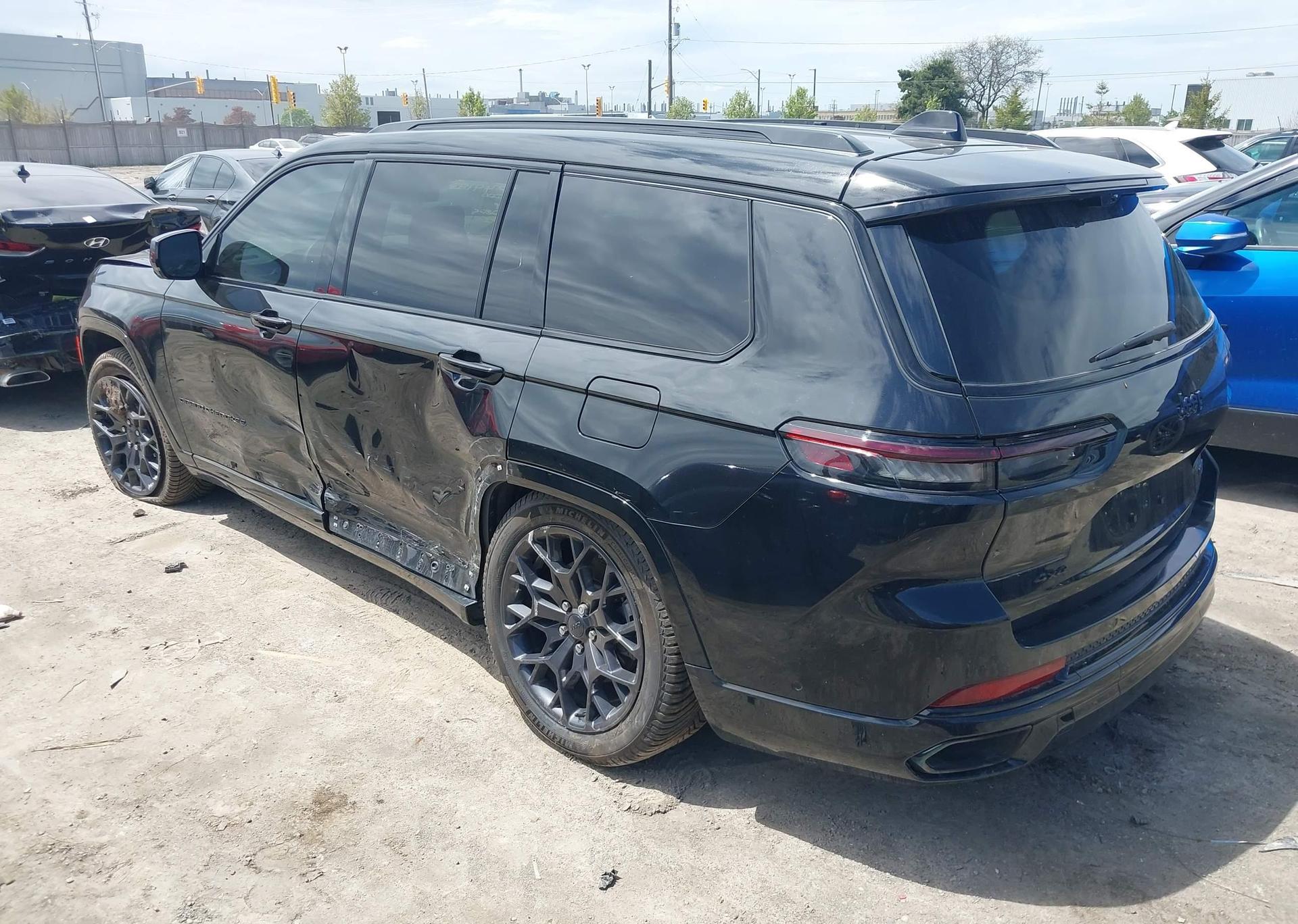 2023 JEEP GRAND CHEROKEE L SUMMIT
