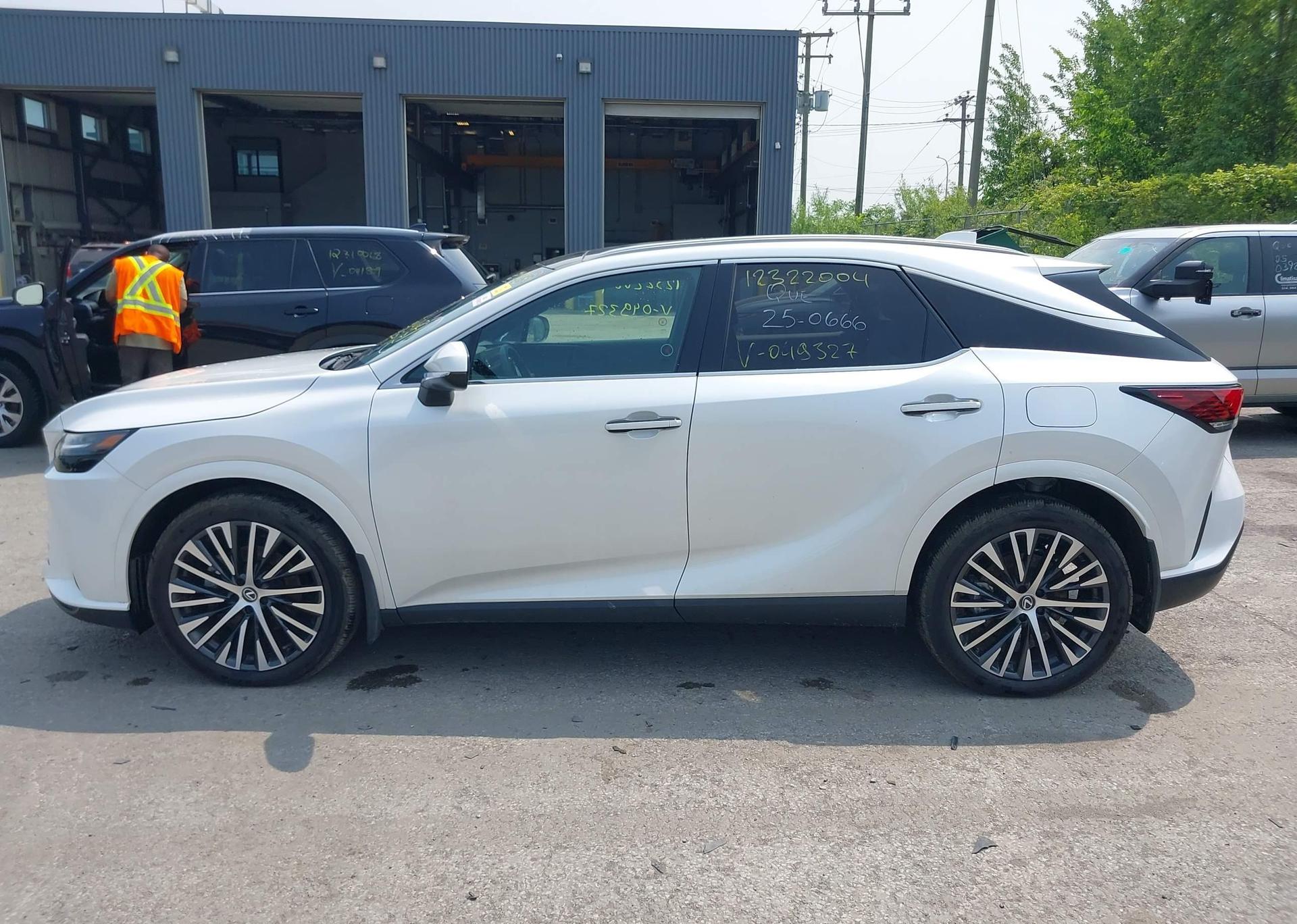 2024 LEXUS RX 350 BASE