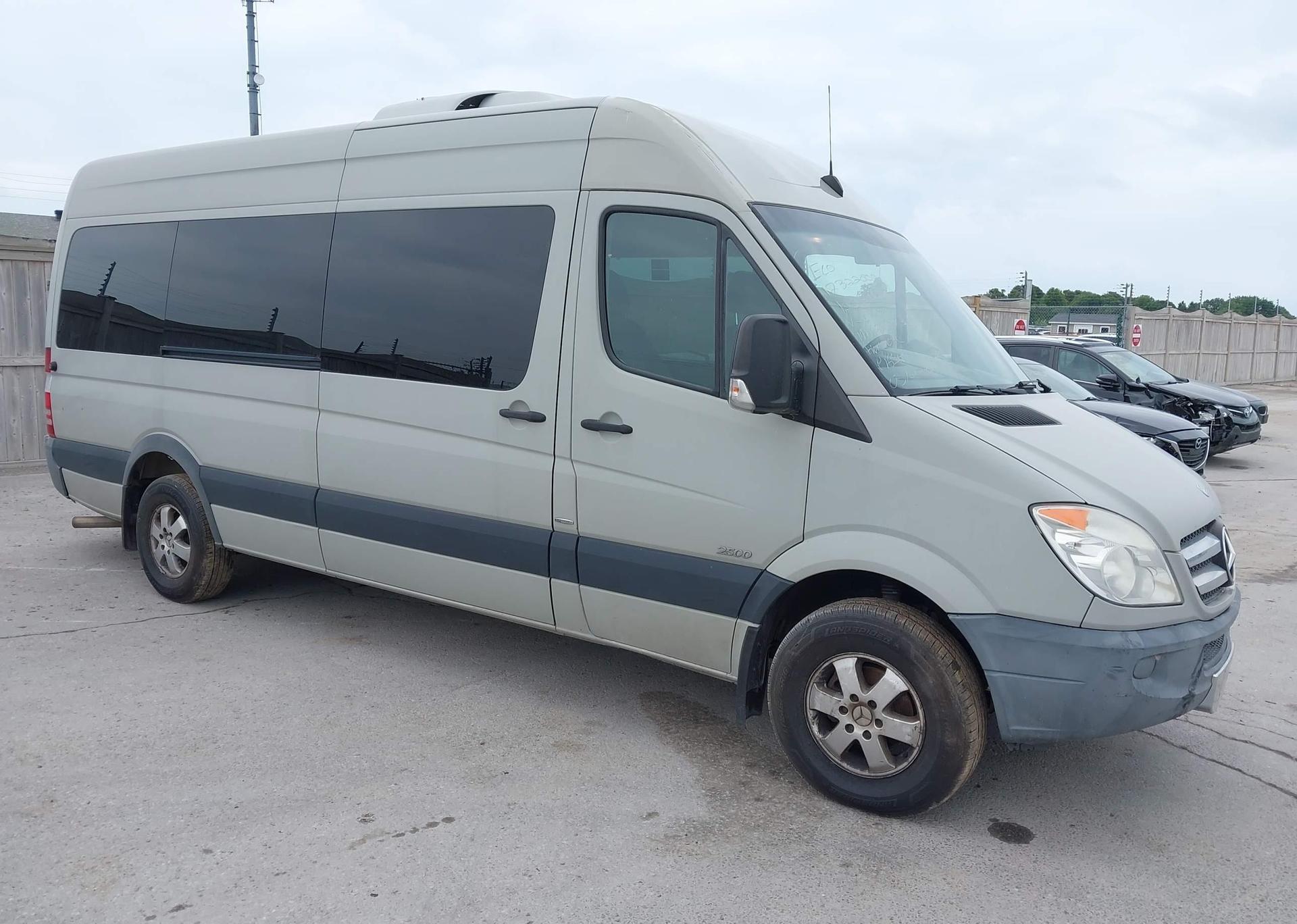 2012 MERCEDES-BENZ SPRINTER 2500 HIGH ROOF