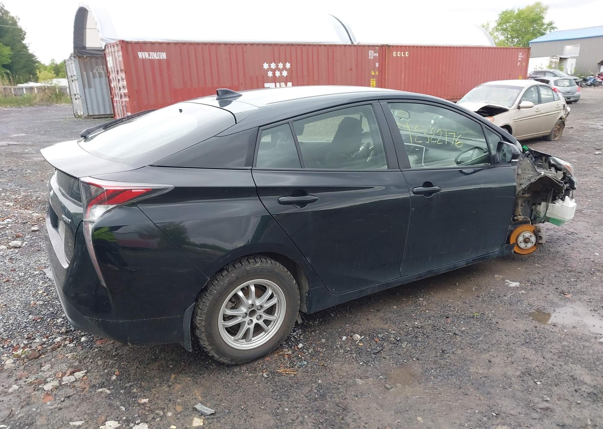 2018 TOYOTA PRIUS
