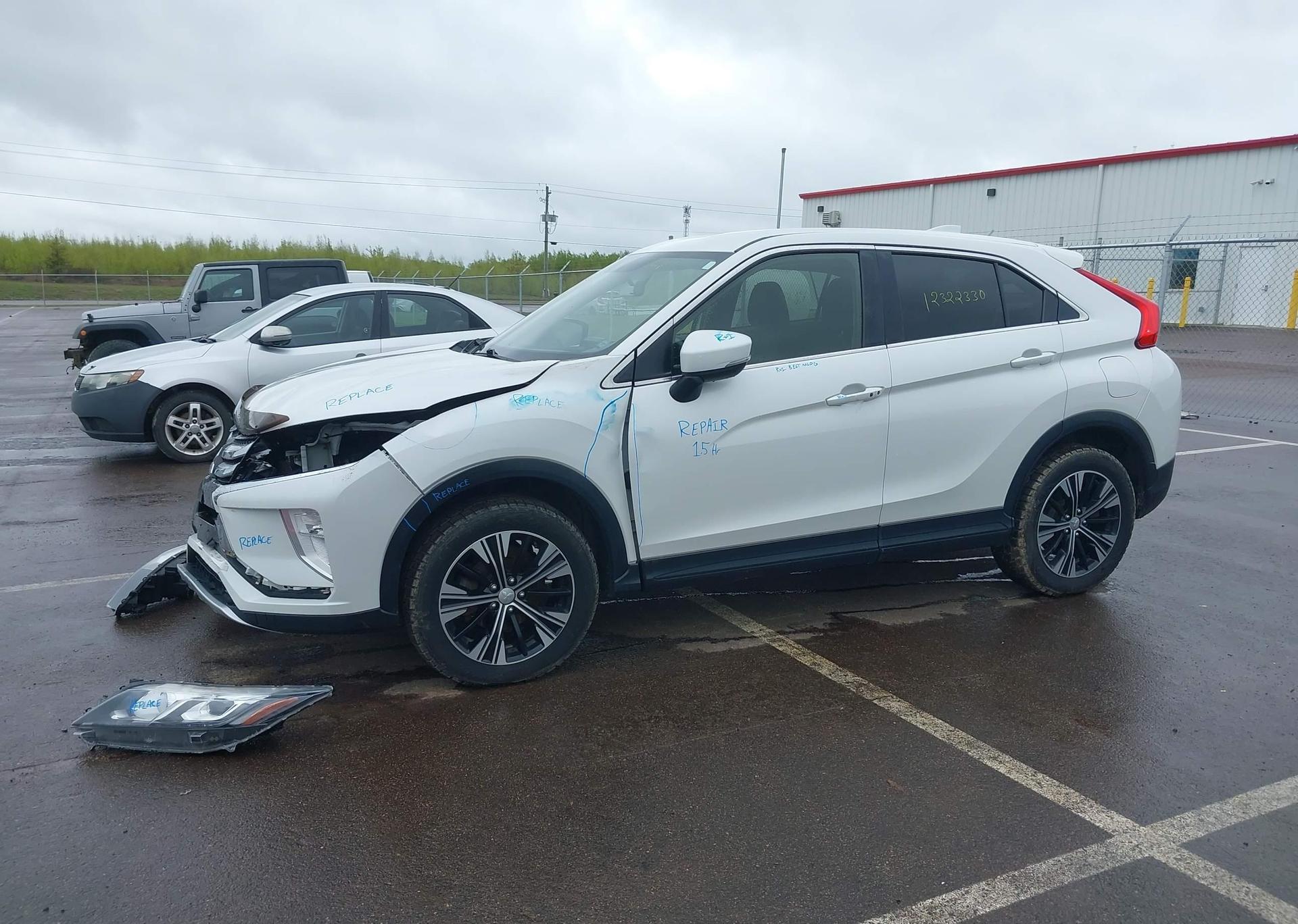 2018 MITSUBISHI ECLIPSE CROSS LE