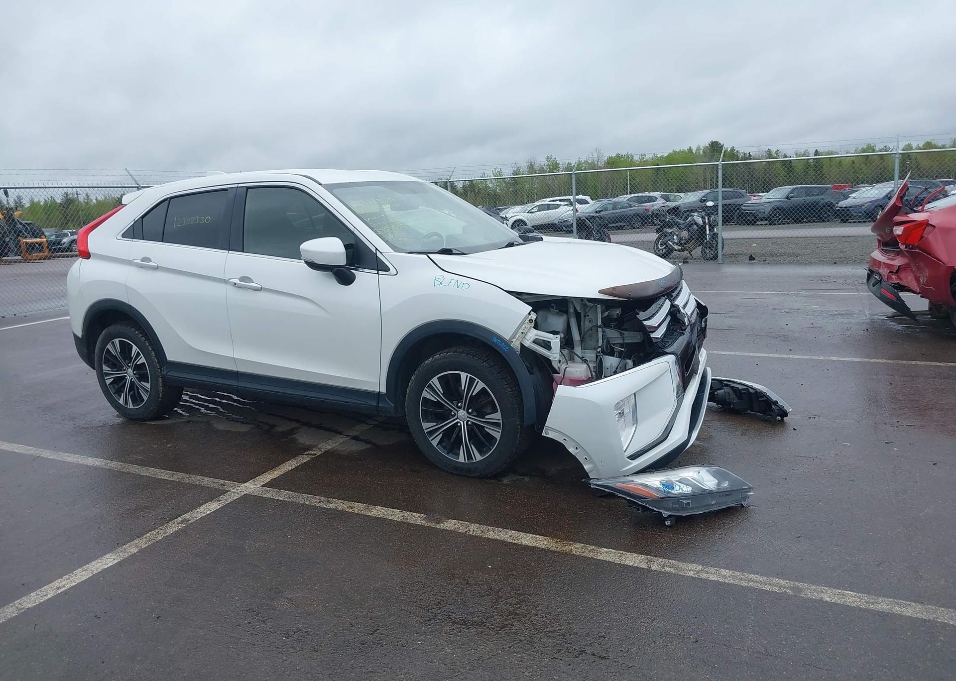 2018 MITSUBISHI ECLIPSE CROSS LE