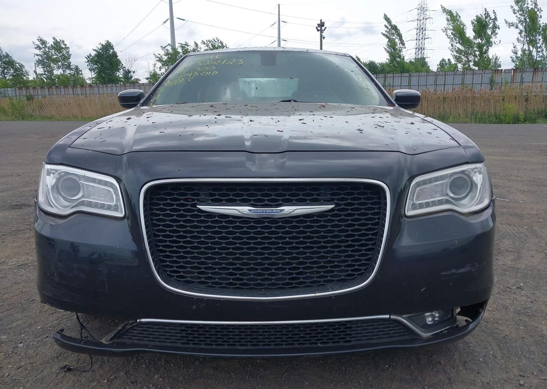2016 CHRYSLER 300 LIMITED