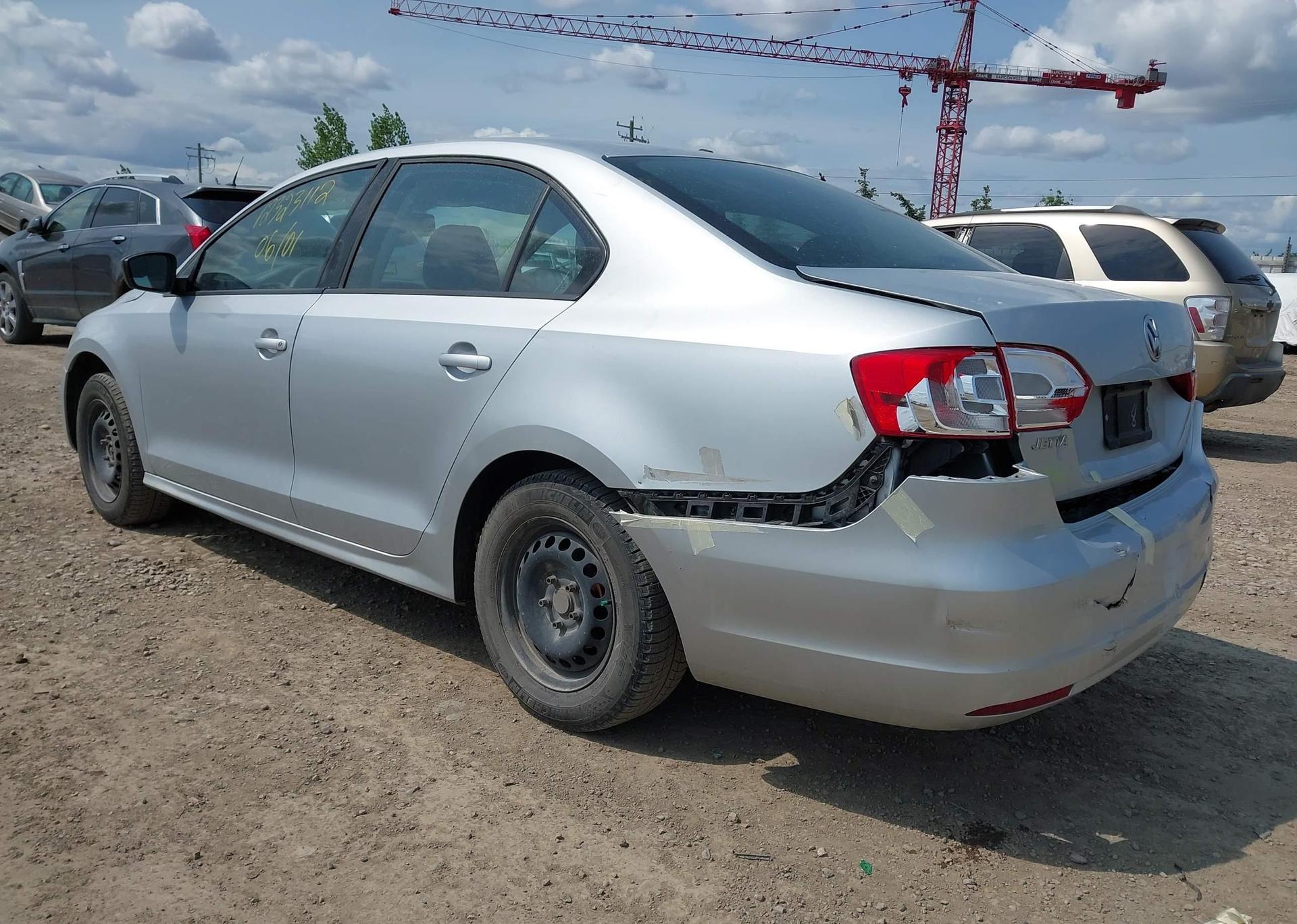 2013 VOLKSWAGEN JETTA S