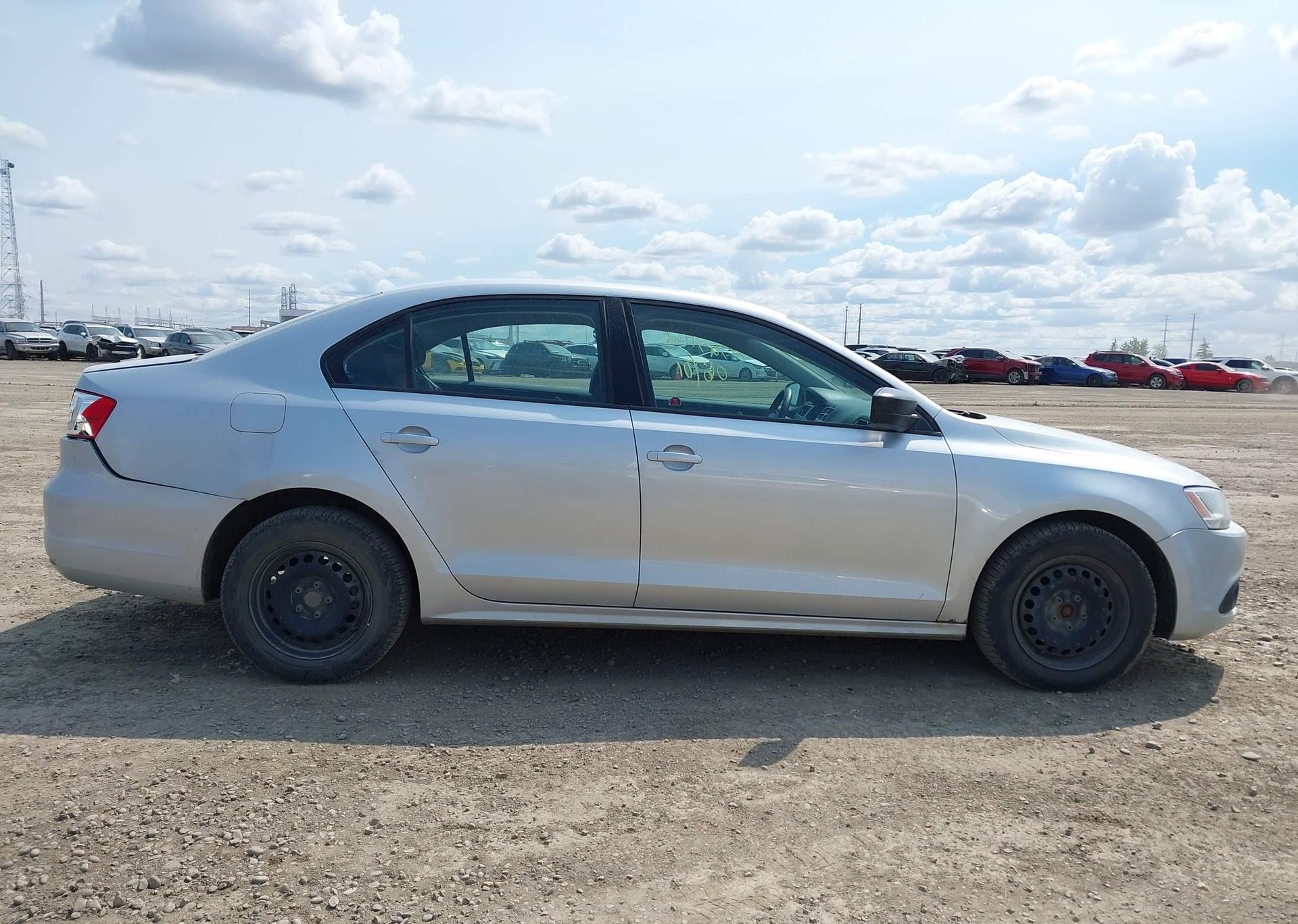 2013 VOLKSWAGEN JETTA S