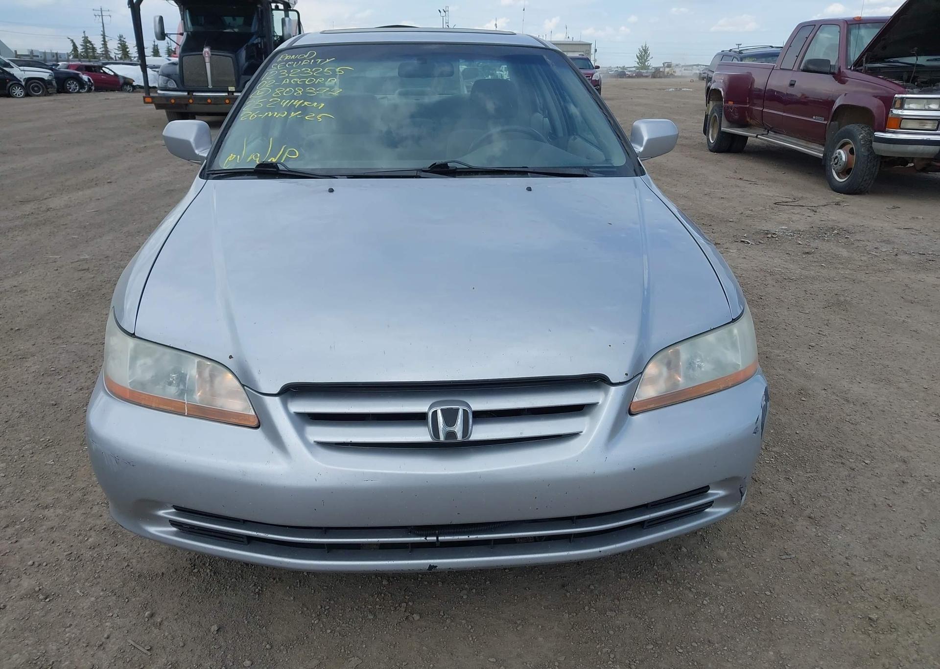 2002 HONDA ACCORD SE