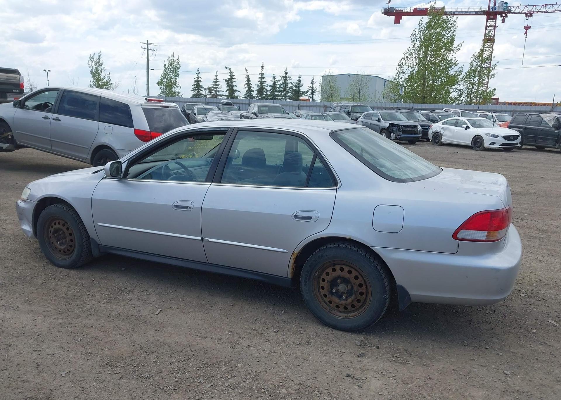 2002 HONDA ACCORD SE