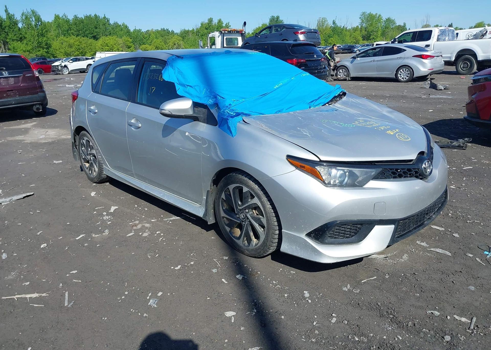 2017 TOYOTA COROLLA