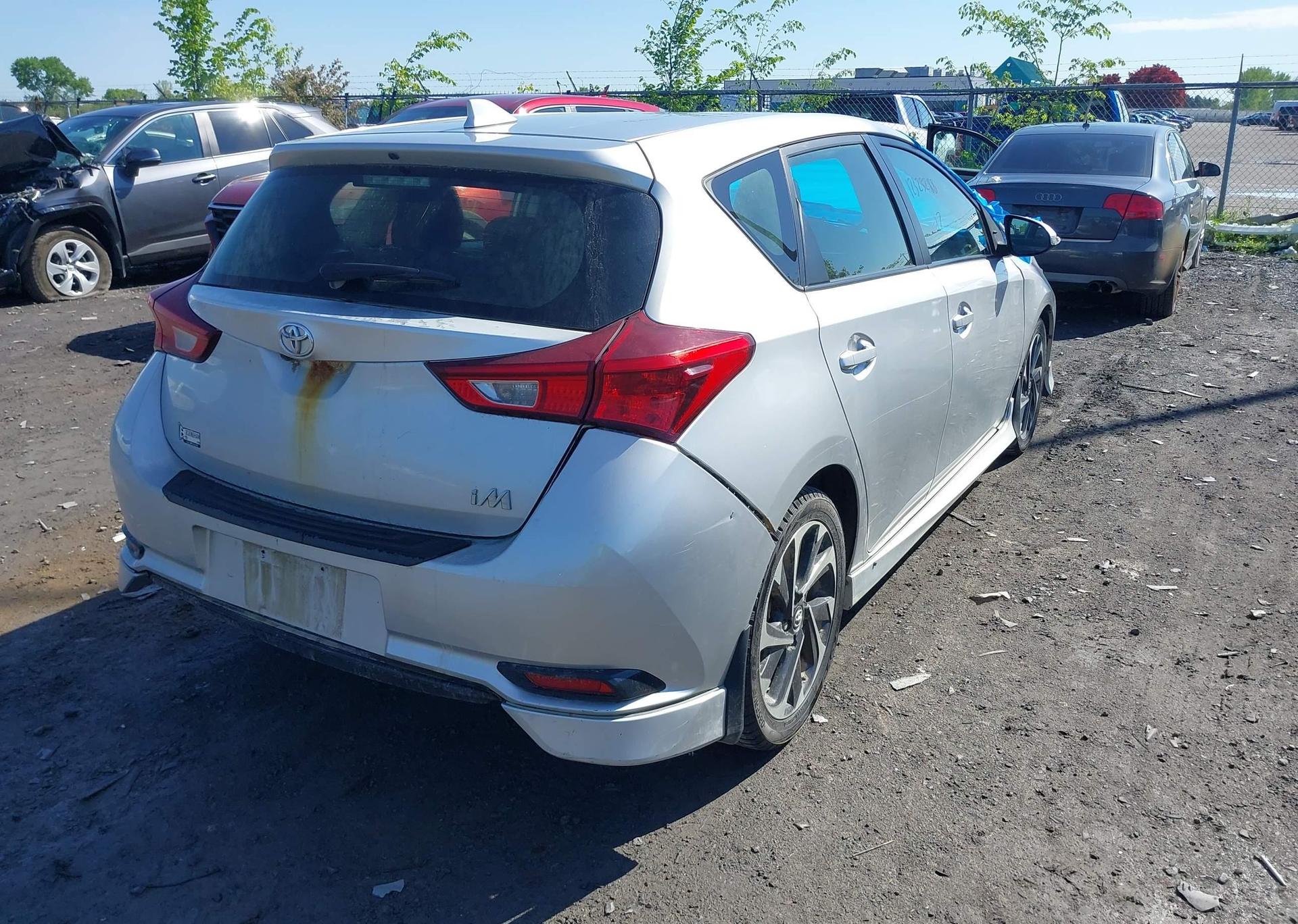 2017 TOYOTA COROLLA