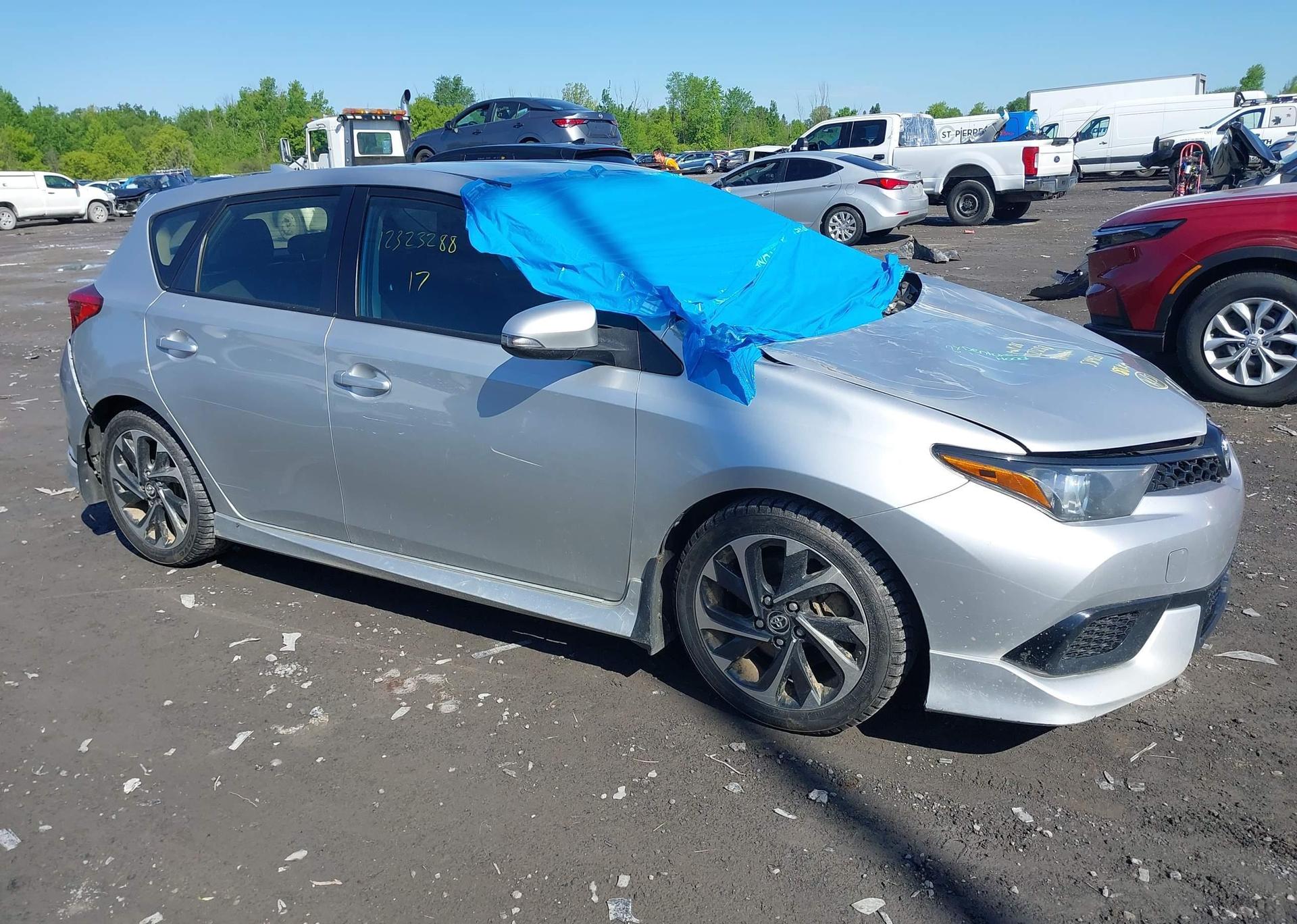 2017 TOYOTA COROLLA