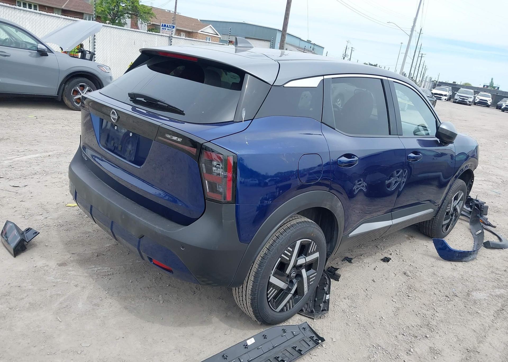 2025 NISSAN KICKS SV
