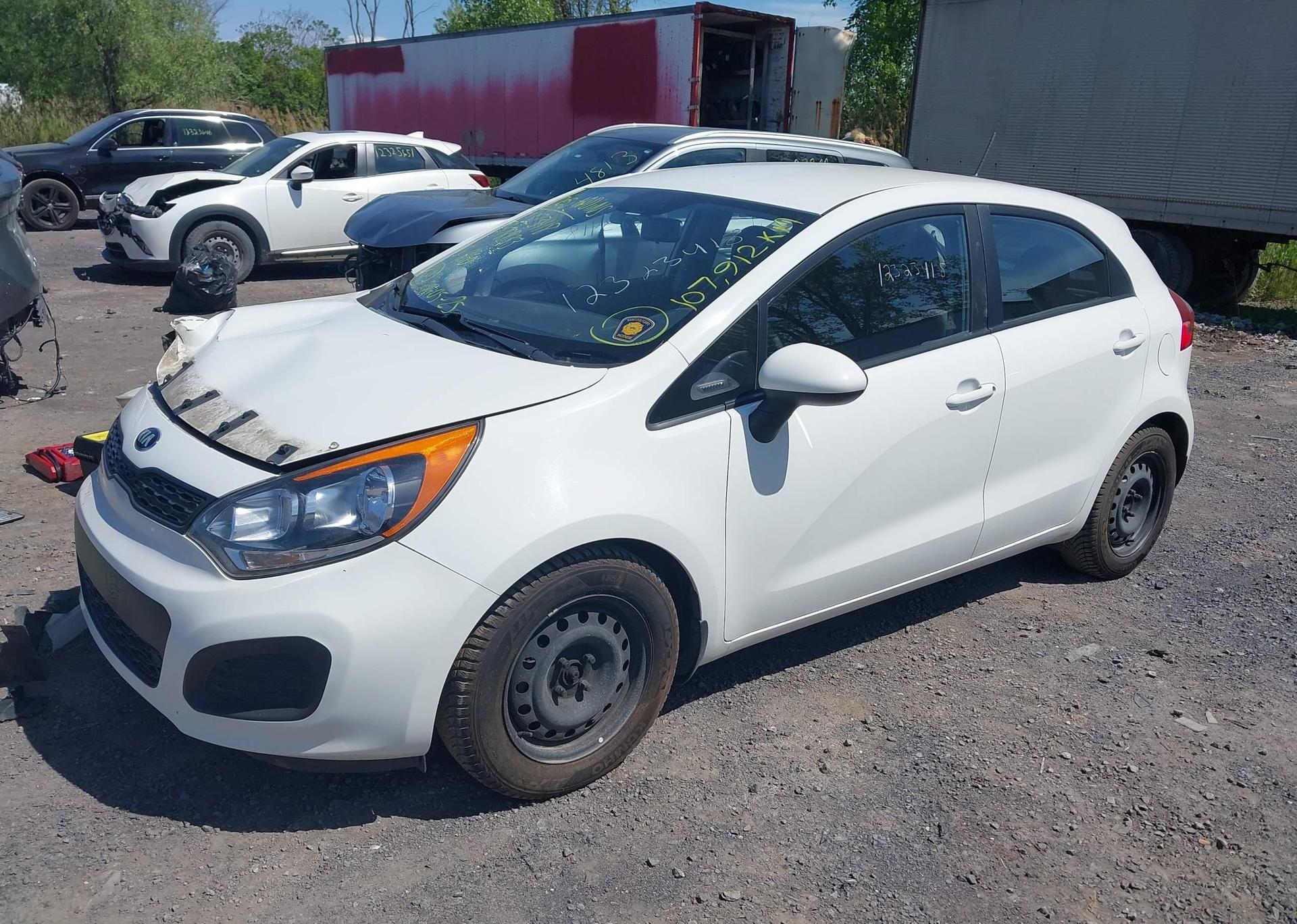 2015 KIA RIO LX