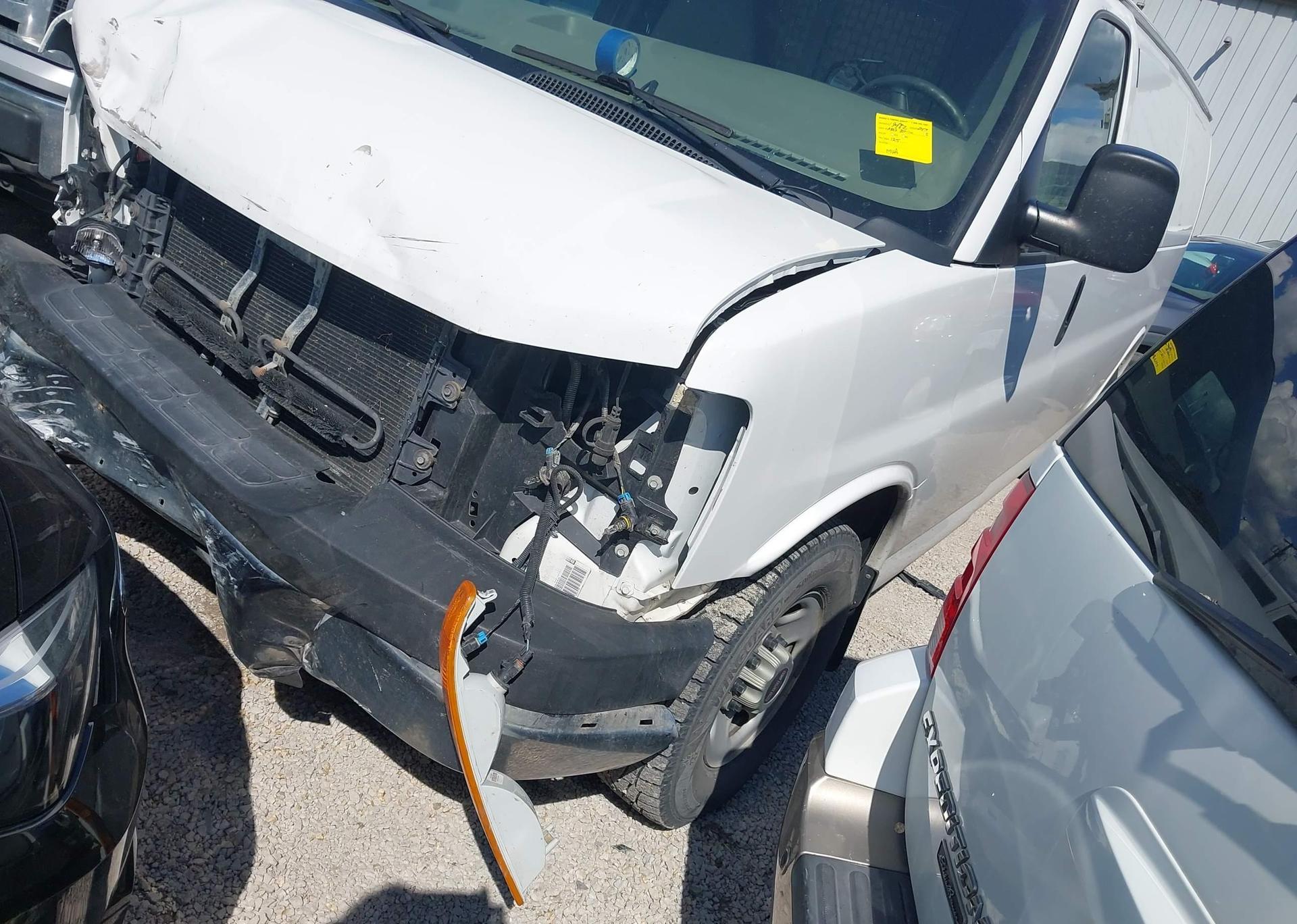 2014 GMC SAVANA G3500