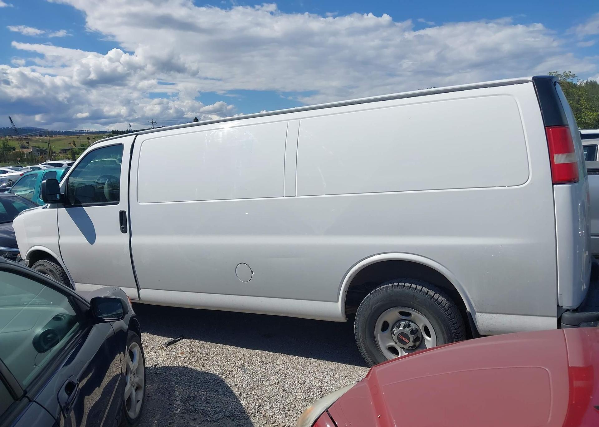 2014 GMC SAVANA G3500