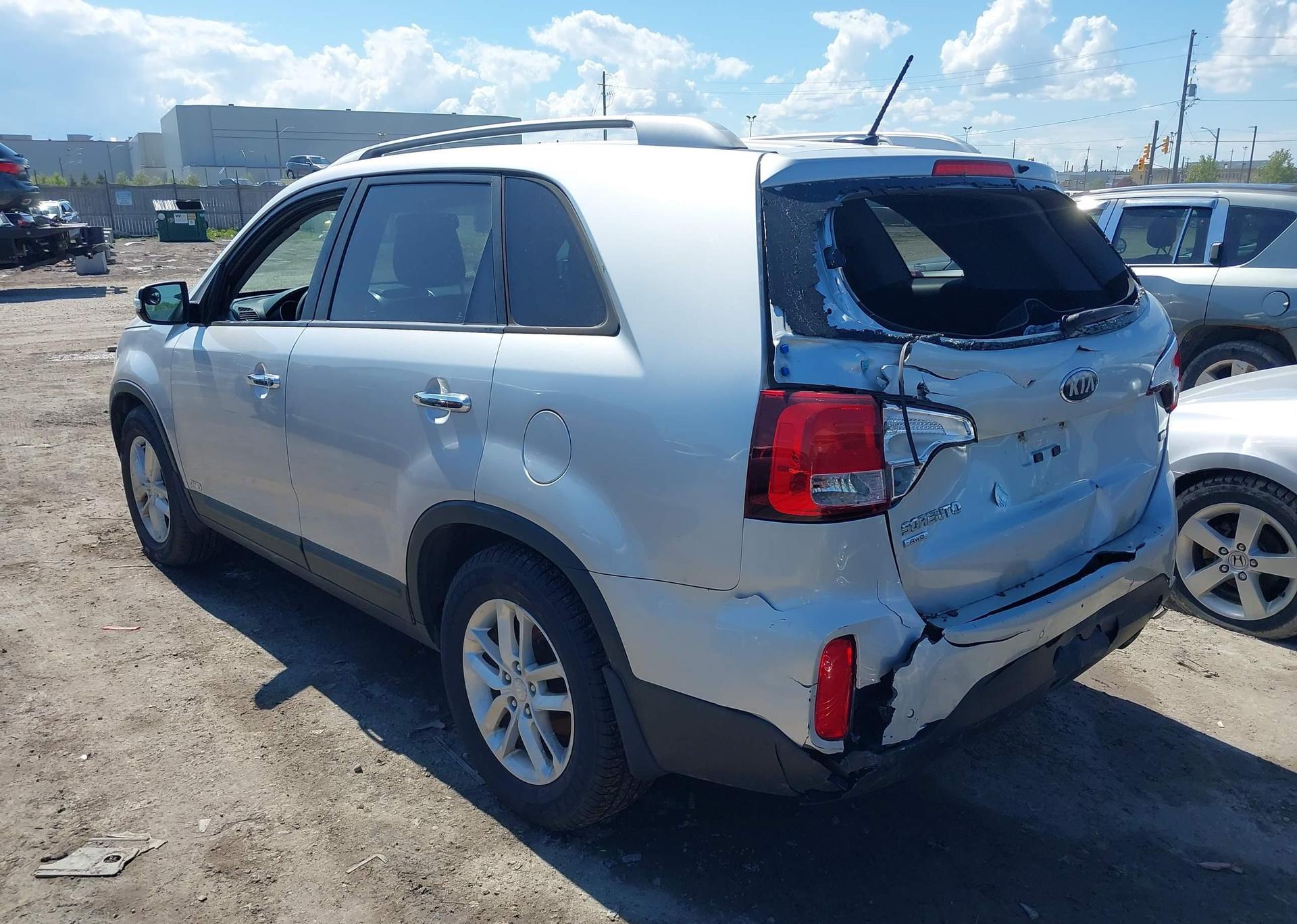 2014 KIA SORENTO LX
