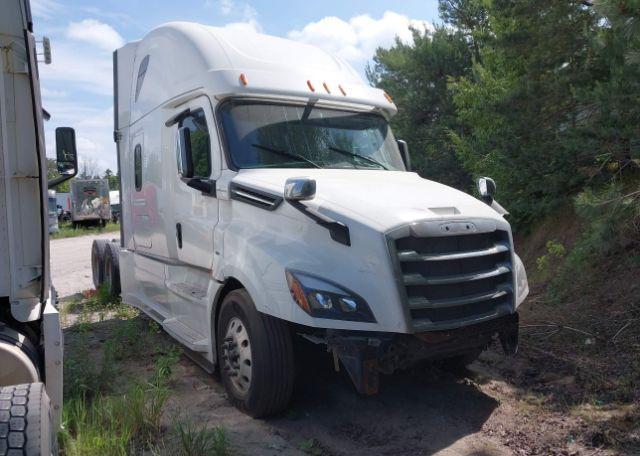 2019 FREIGHTLINER NEW CASCADIA 126