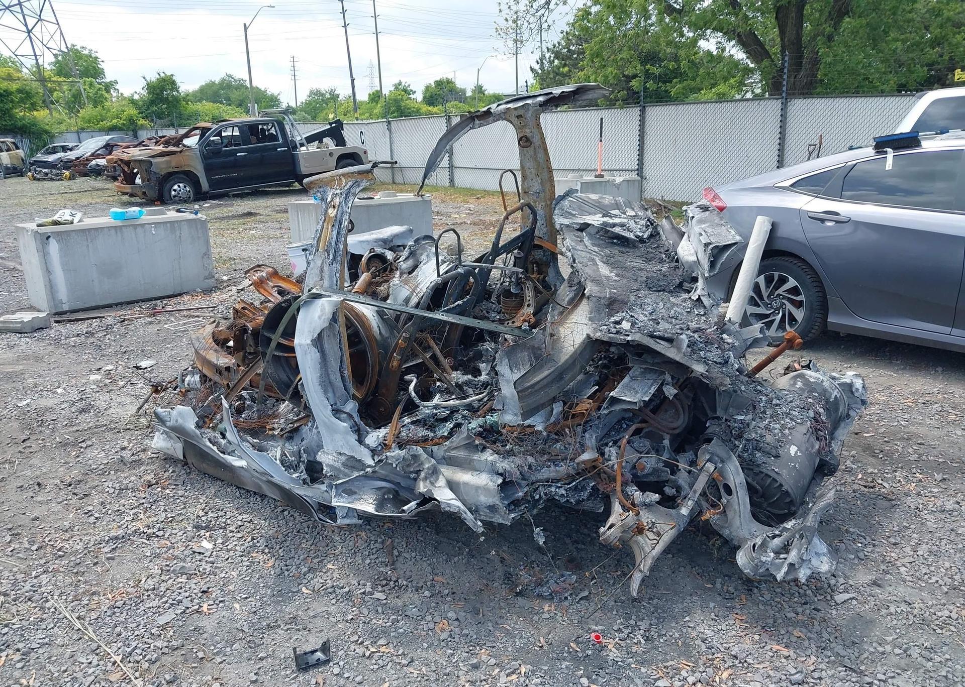 2013 TESLA MODEL S