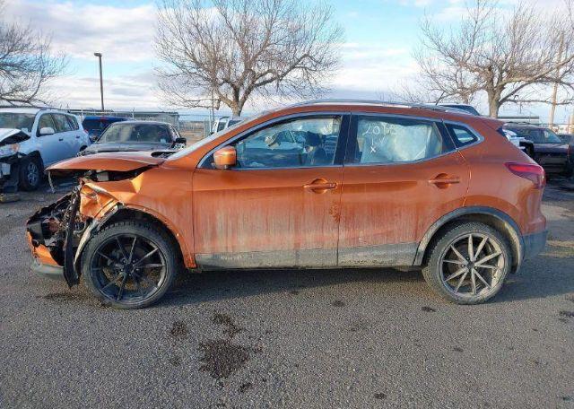 2017 NISSAN QASHQAI S