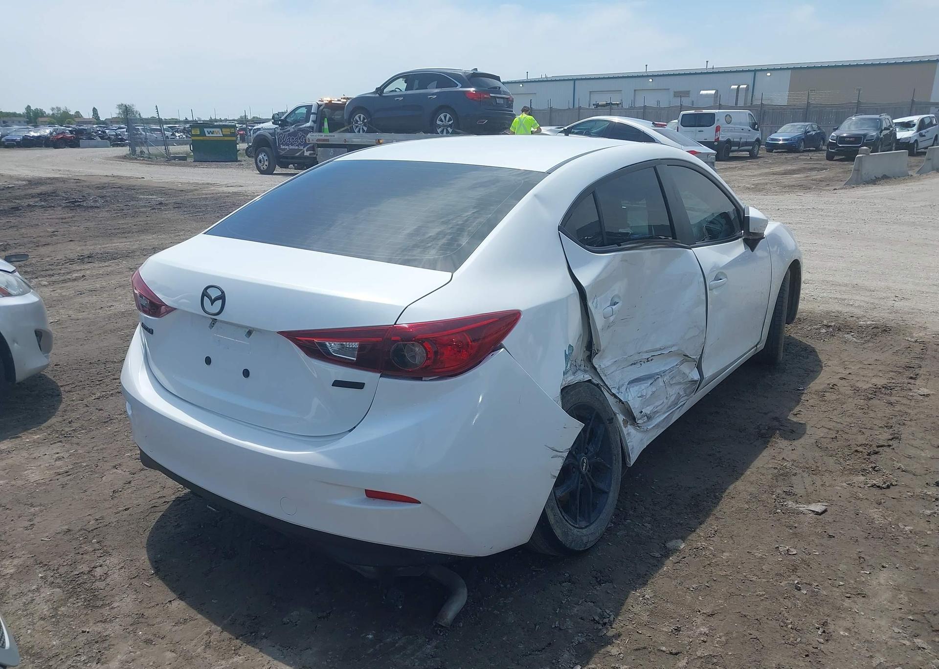 2016 MAZDA 3 Sport