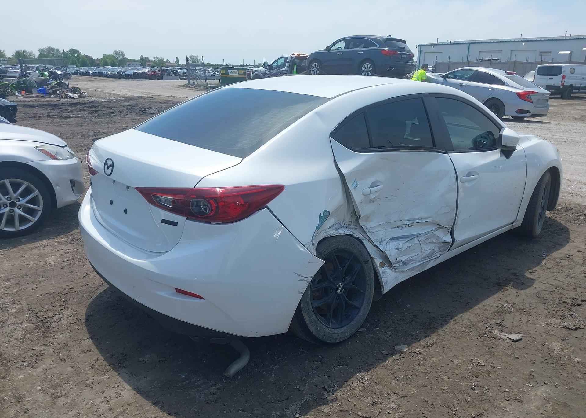 2016 MAZDA 3 Sport