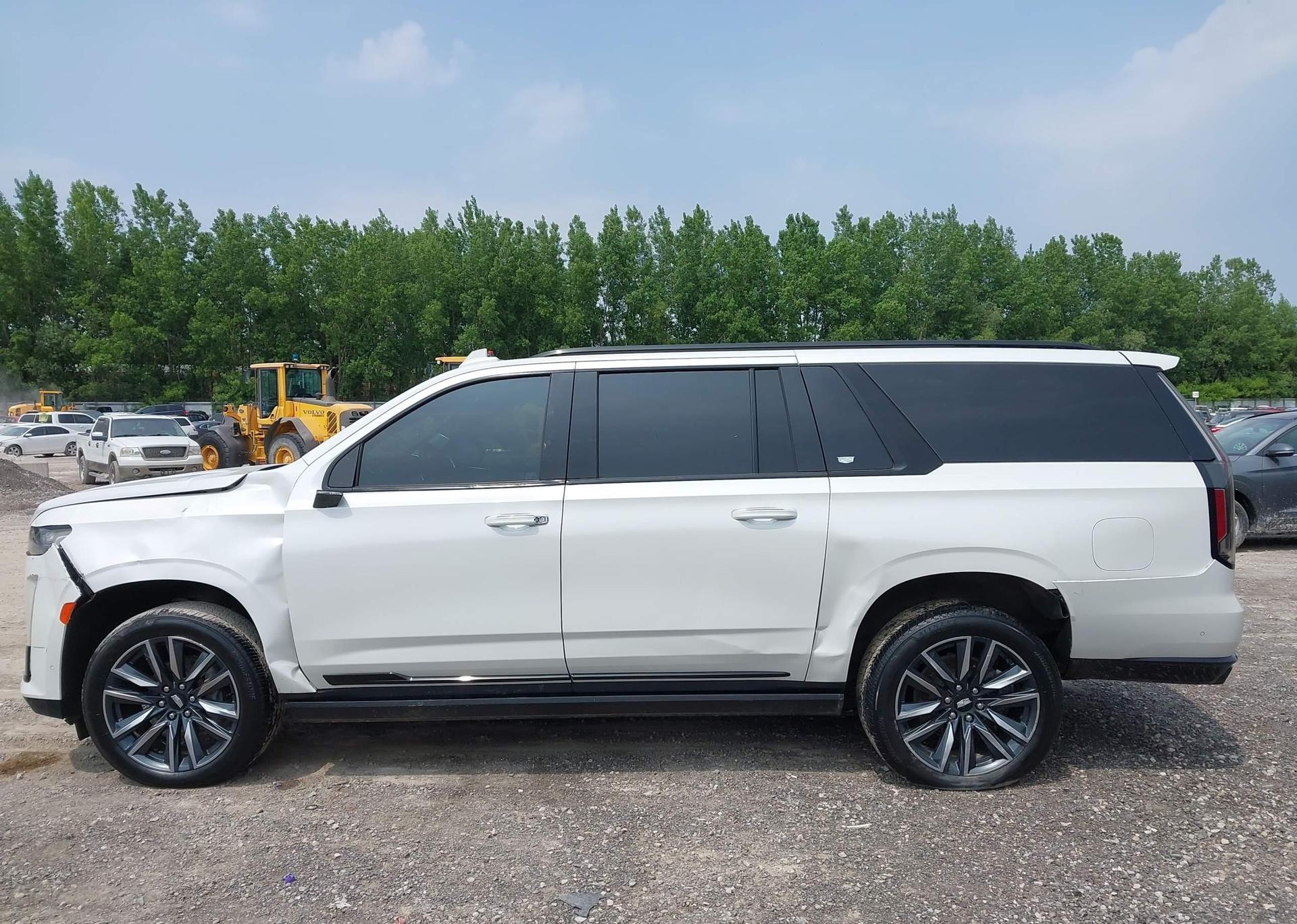 2023 CADILLAC ESCALADE ESV SPORT PLATINUM