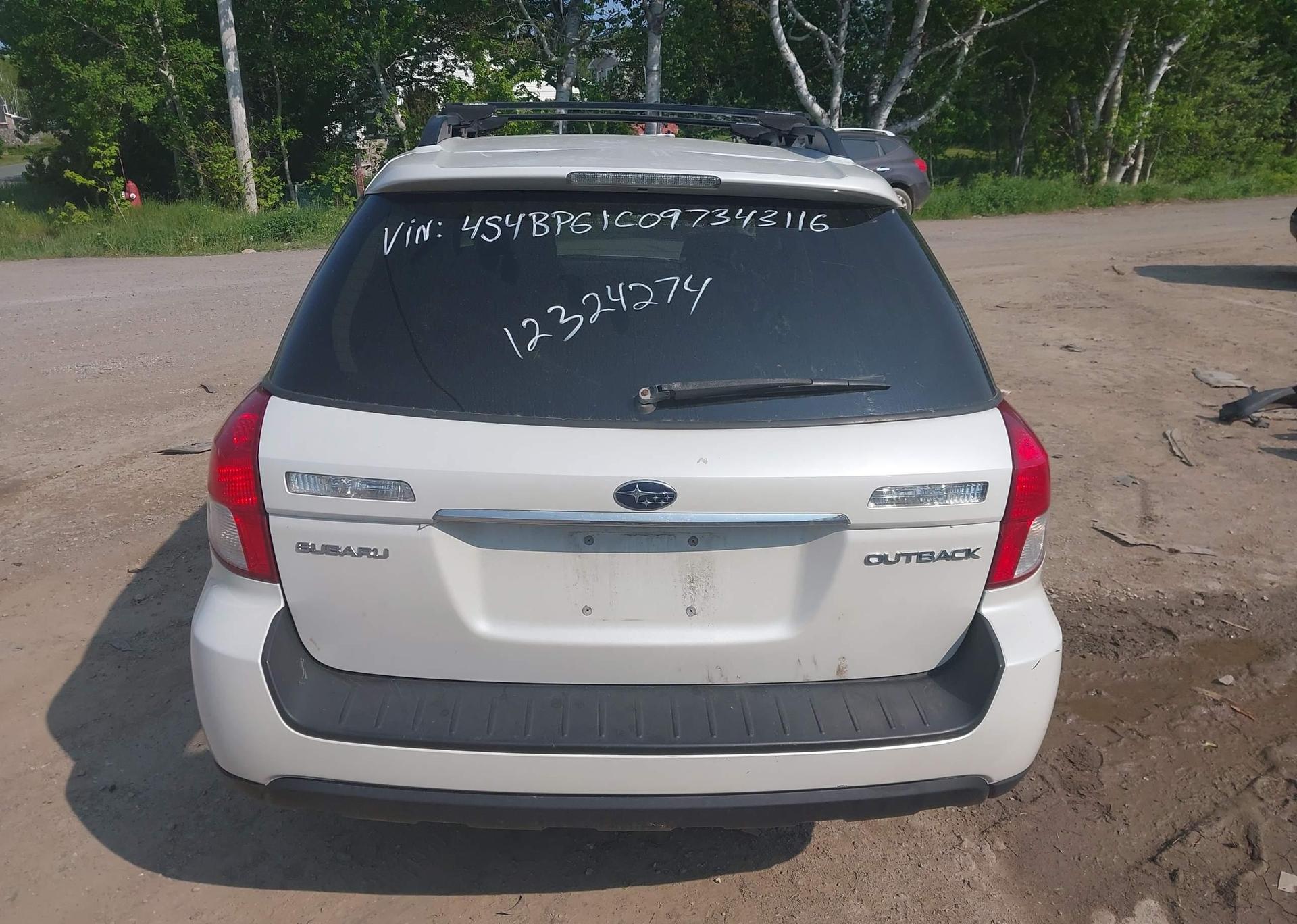 2009 SUBARU OUTBACK 2.5I