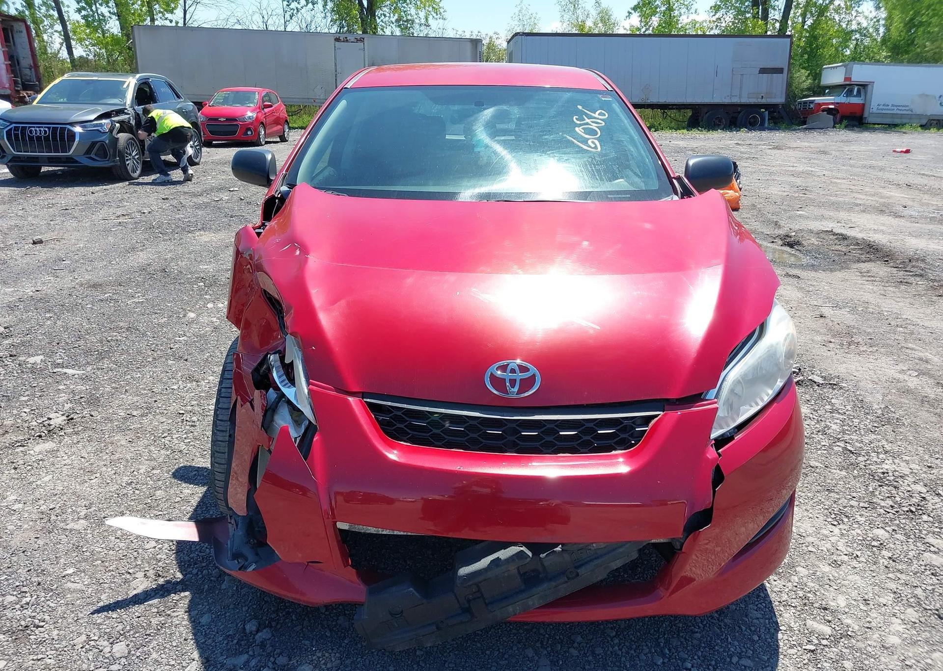 2013 TOYOTA MATRIX