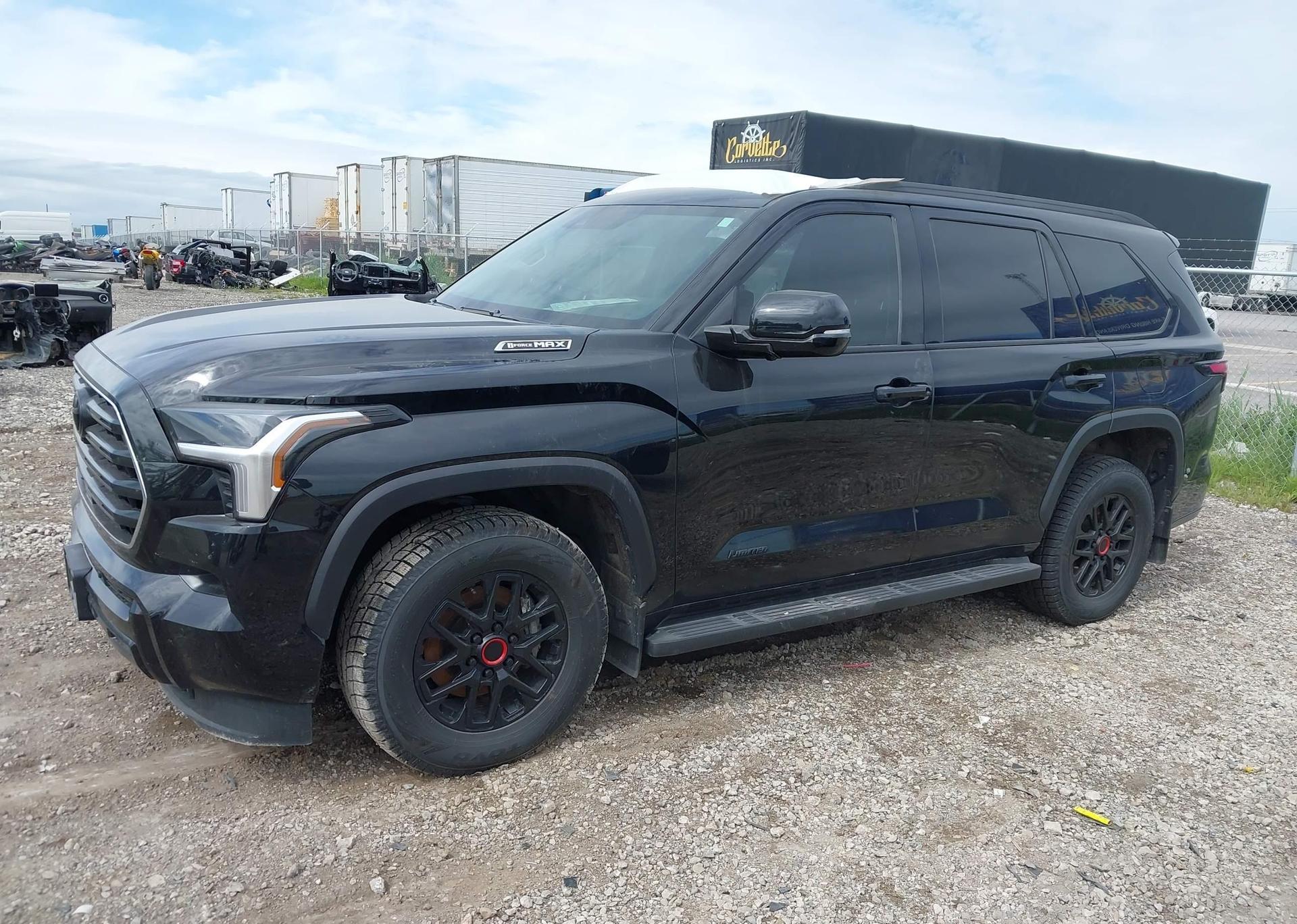 2024 TOYOTA SEQUOIA SR5