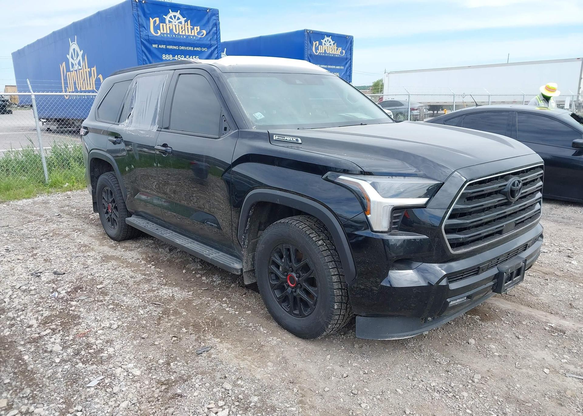 2024 TOYOTA SEQUOIA SR5