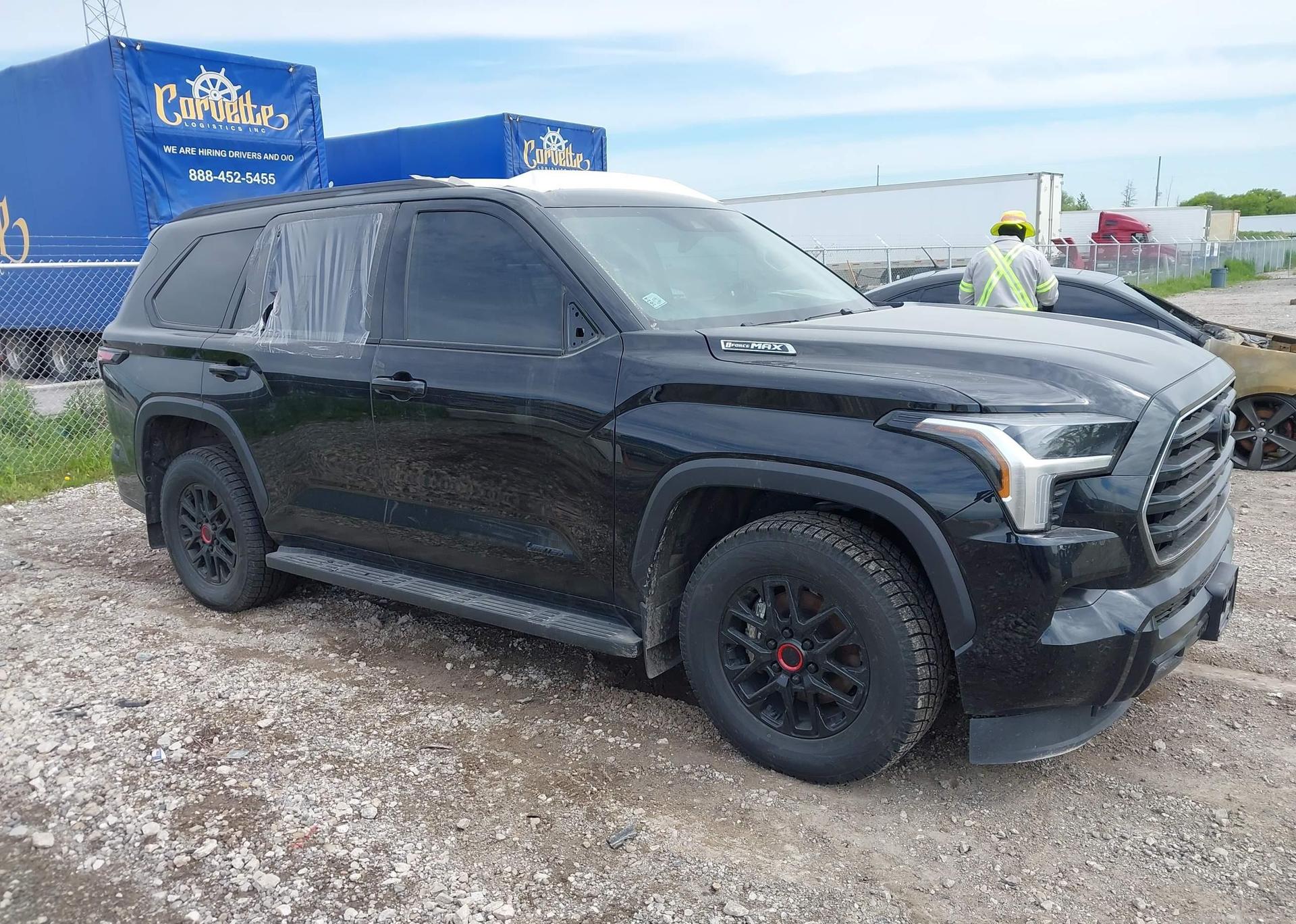 2024 TOYOTA SEQUOIA SR5