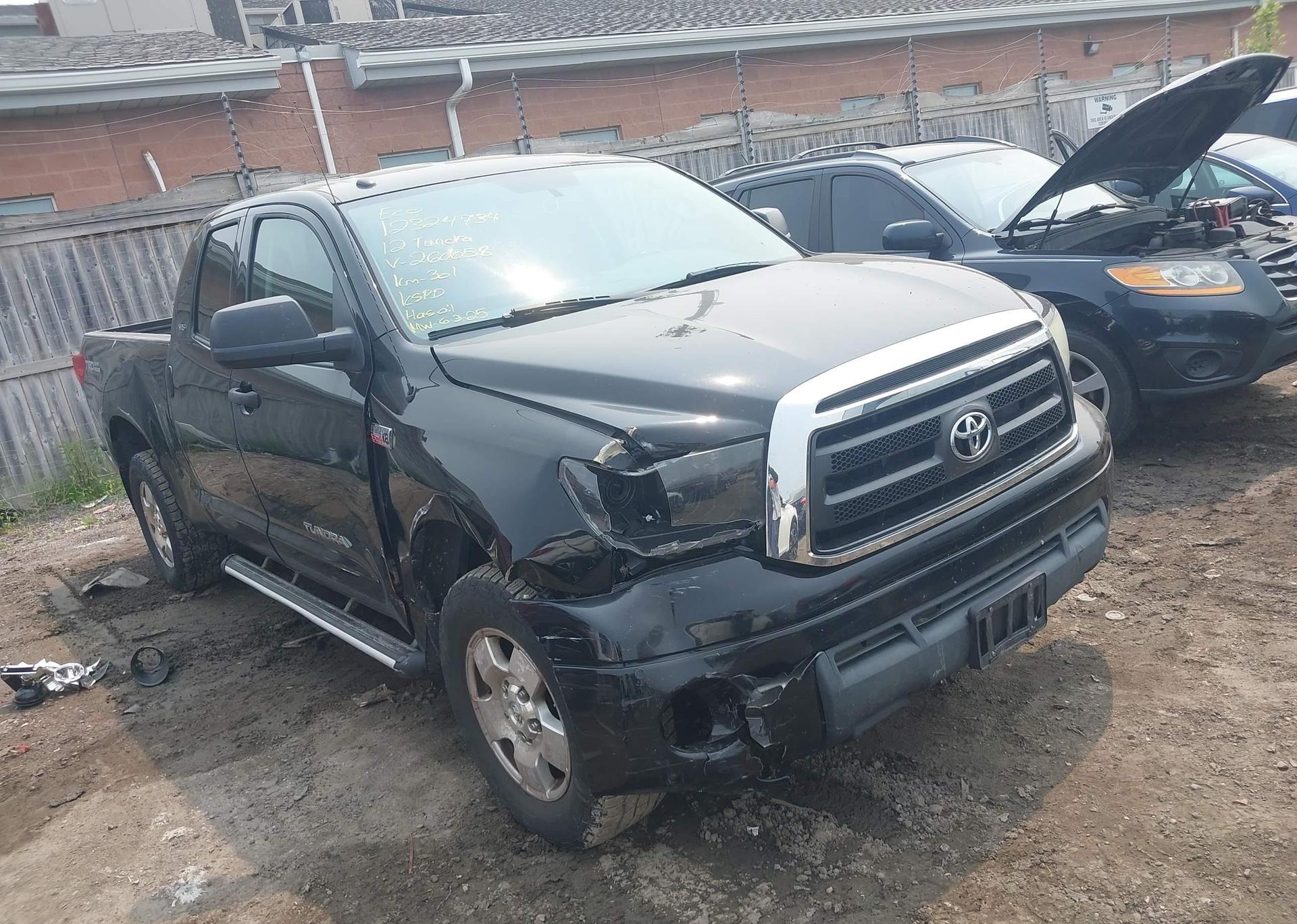 2012 TOYOTA TUNDRA SR5 5.7L V8