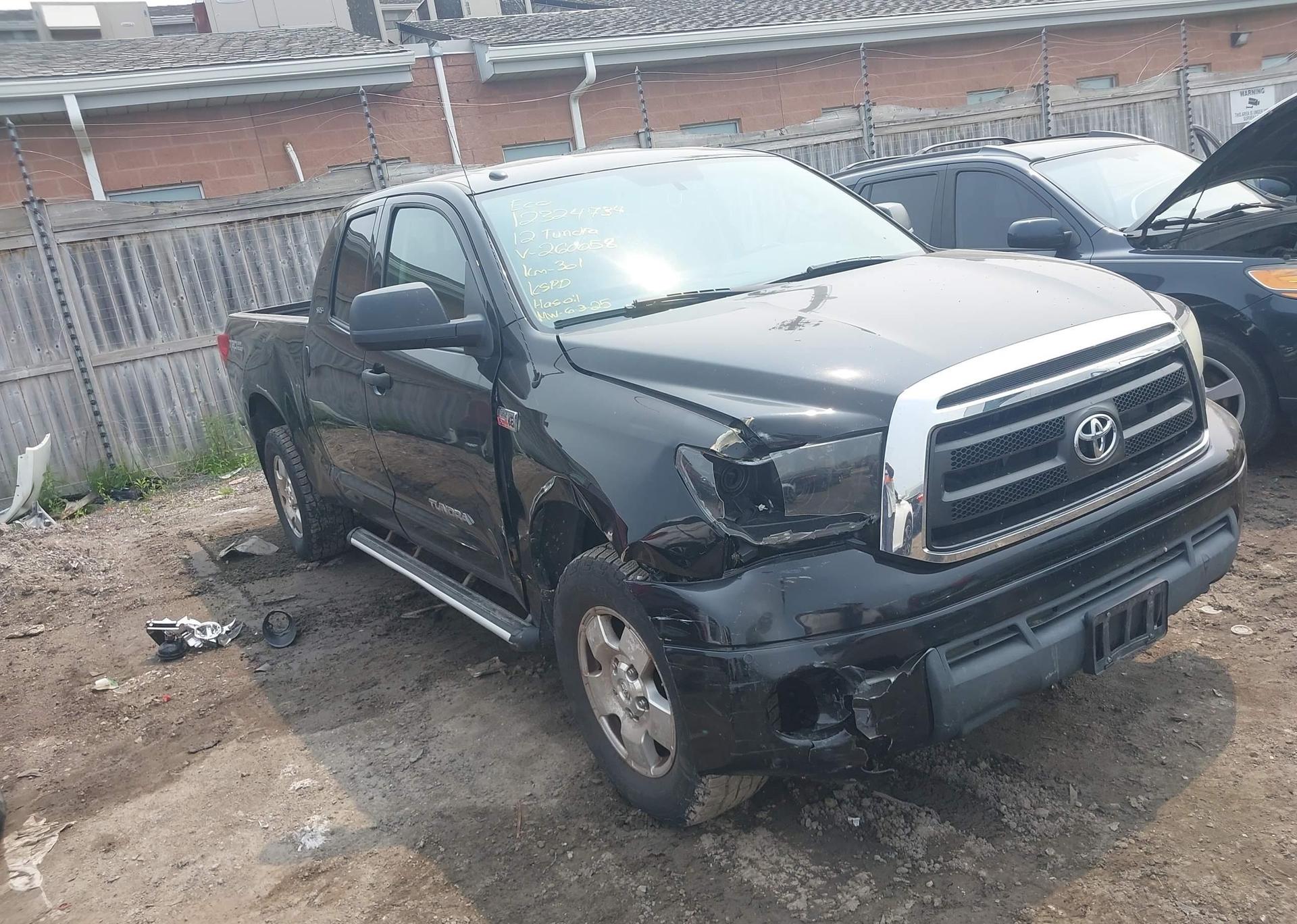 2012 TOYOTA TUNDRA SR5 5.7L V8