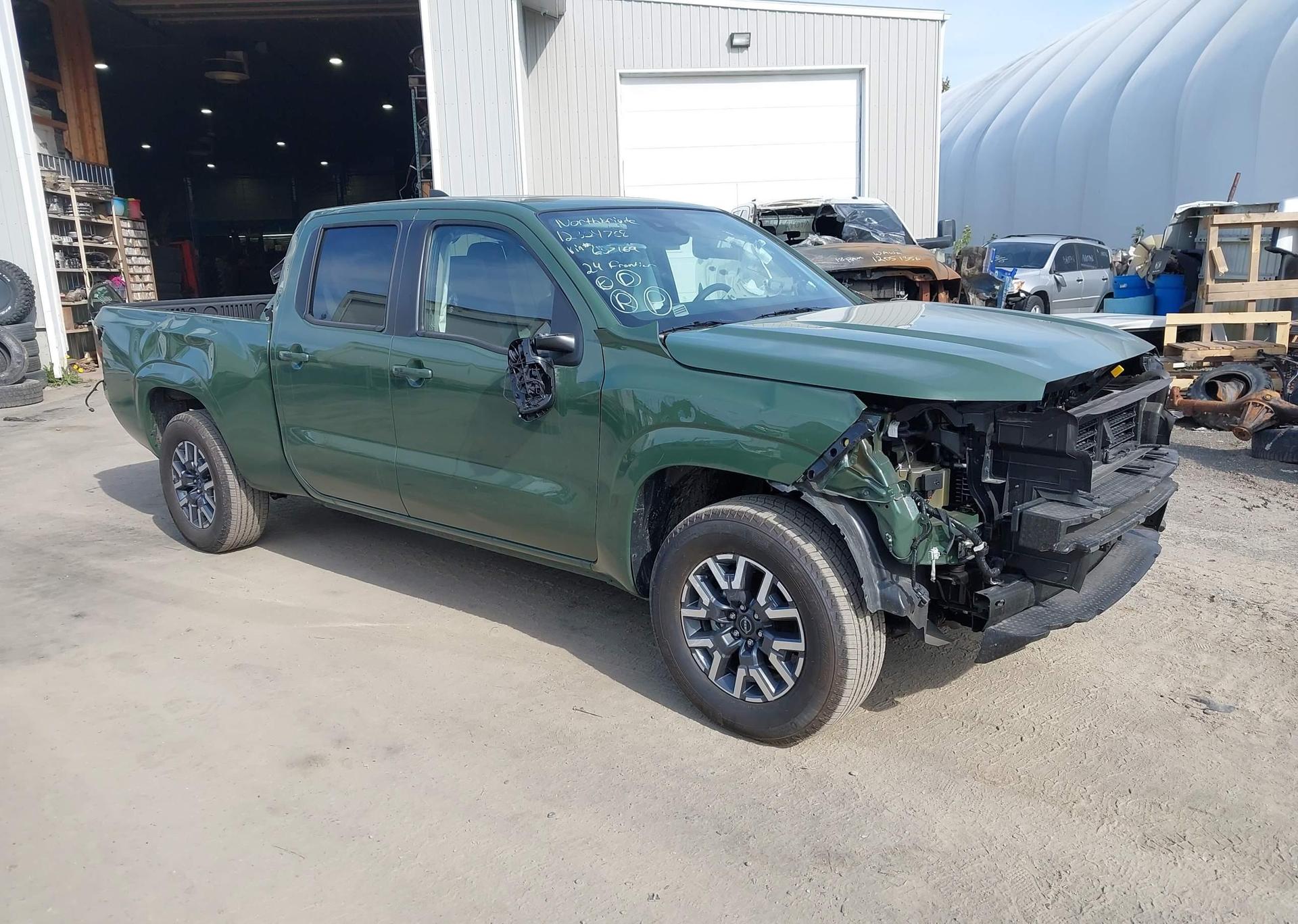 2024 NISSAN FRONTIER