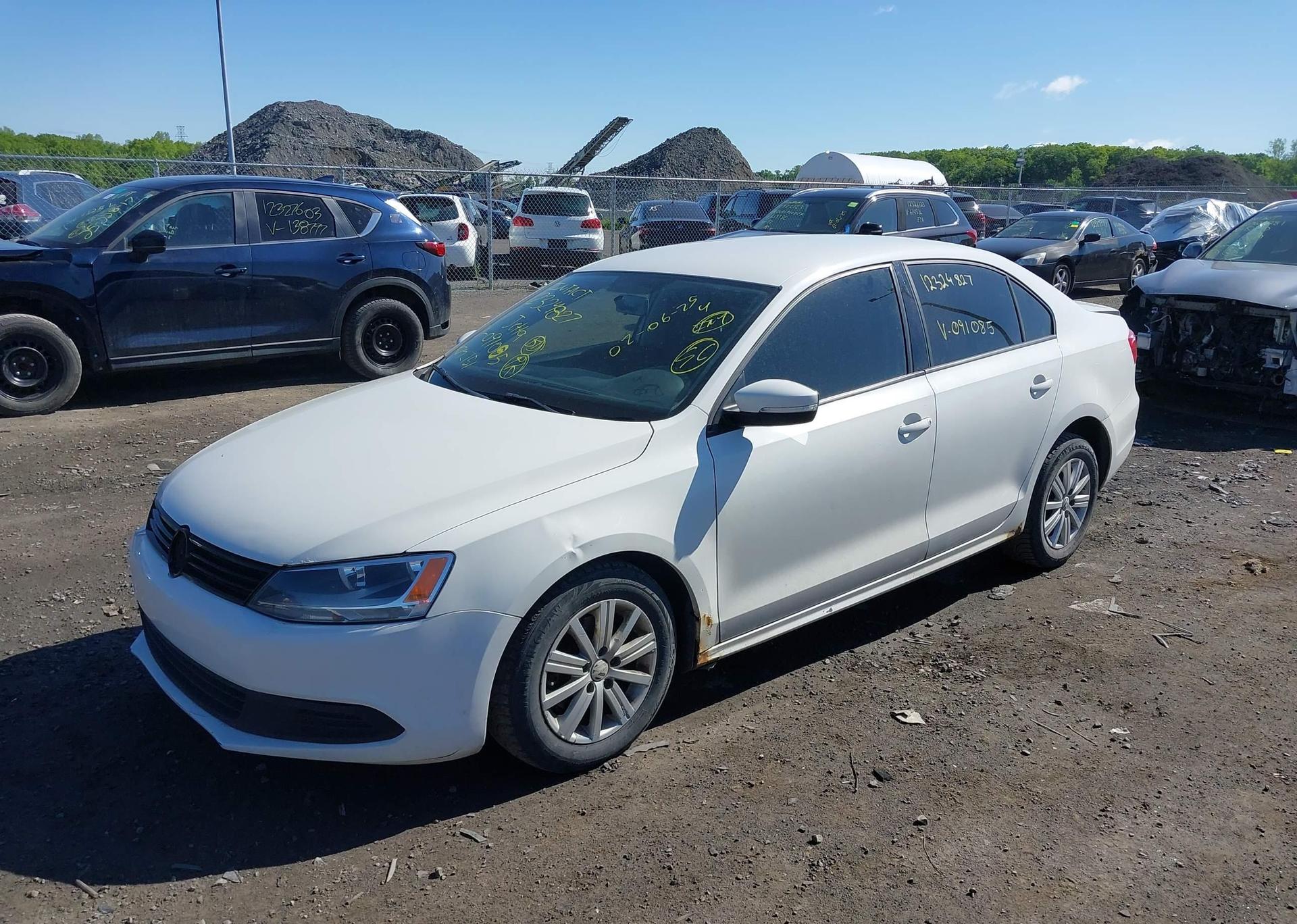 2011 TOYOTA COROLLA