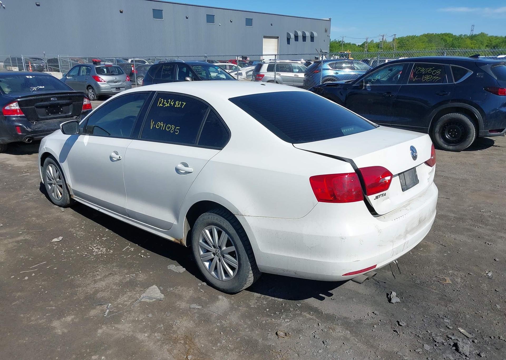 2011 TOYOTA COROLLA