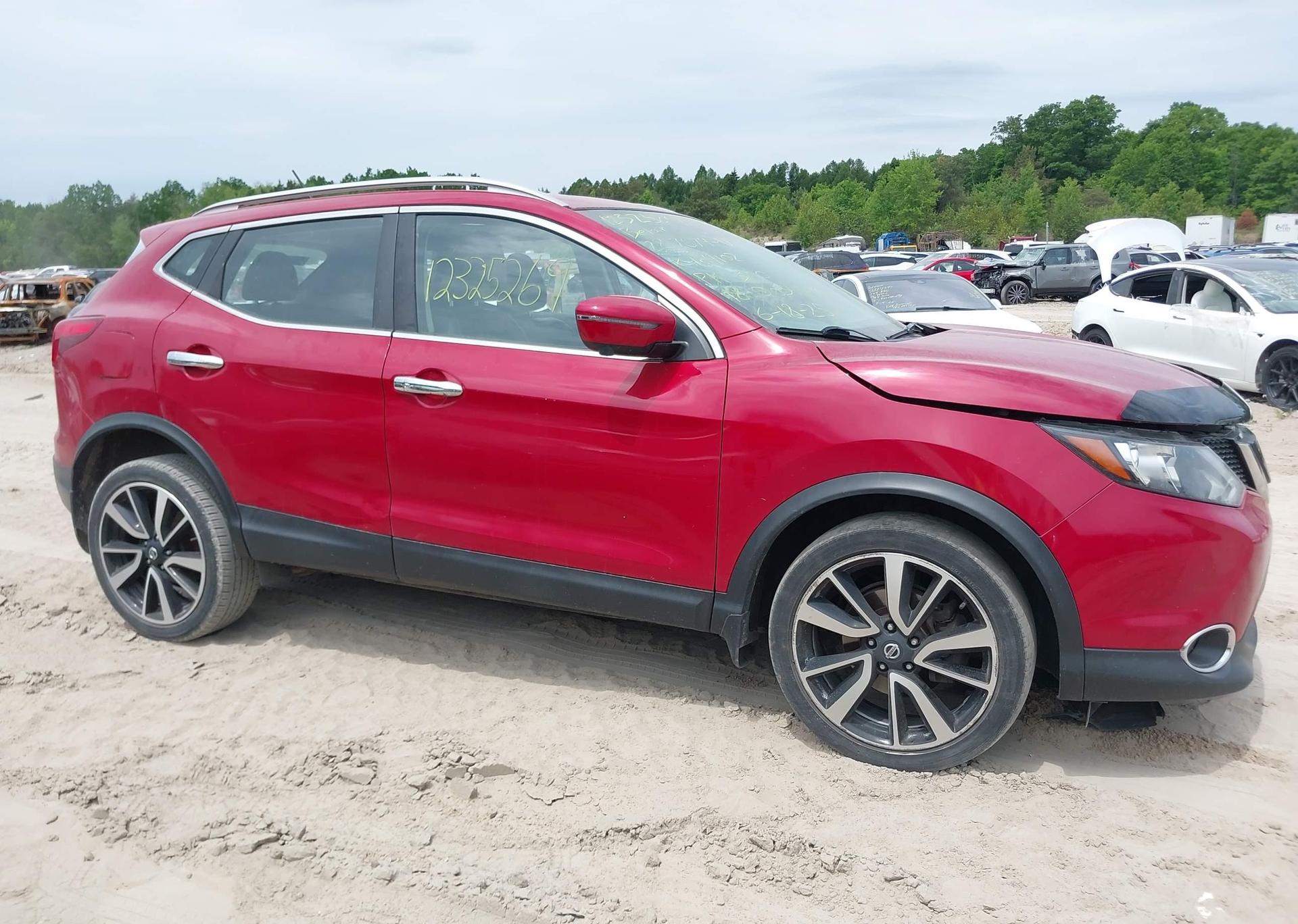 2018 NISSAN QASHQAI