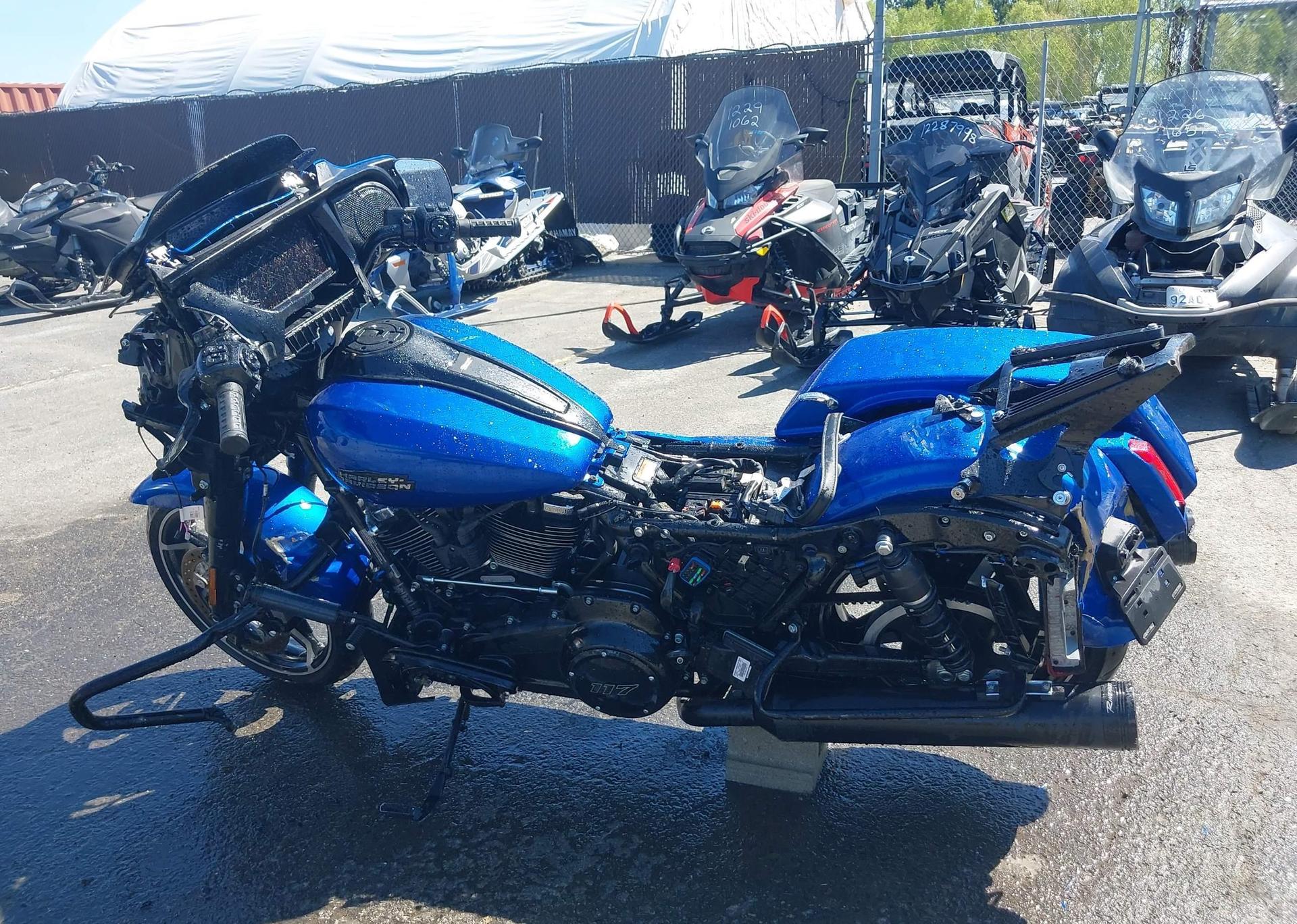 2024 HARLEY-DAVIDSON FLHX
